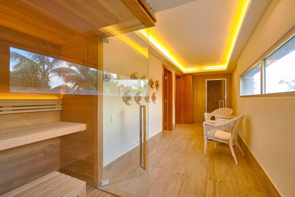 Aquarella Sunset Caribbean Beachfront Gataway