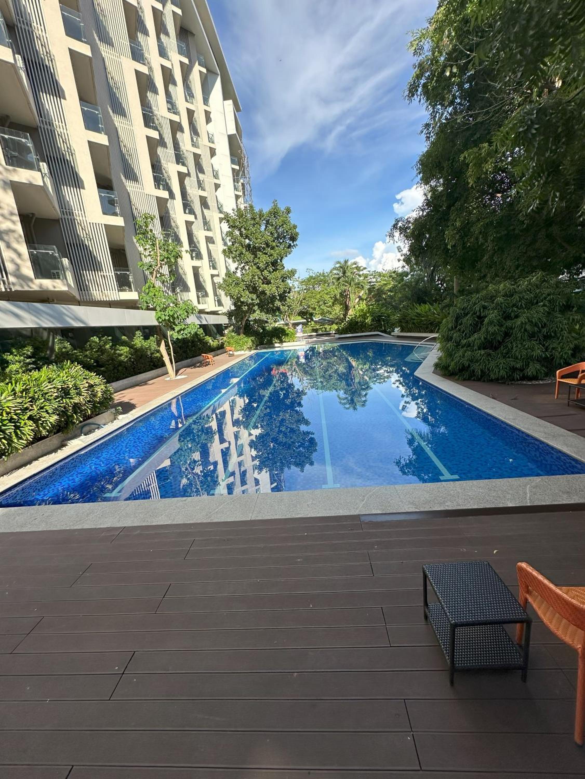 7N-D Cozy Resort Tambuli Seaside Living