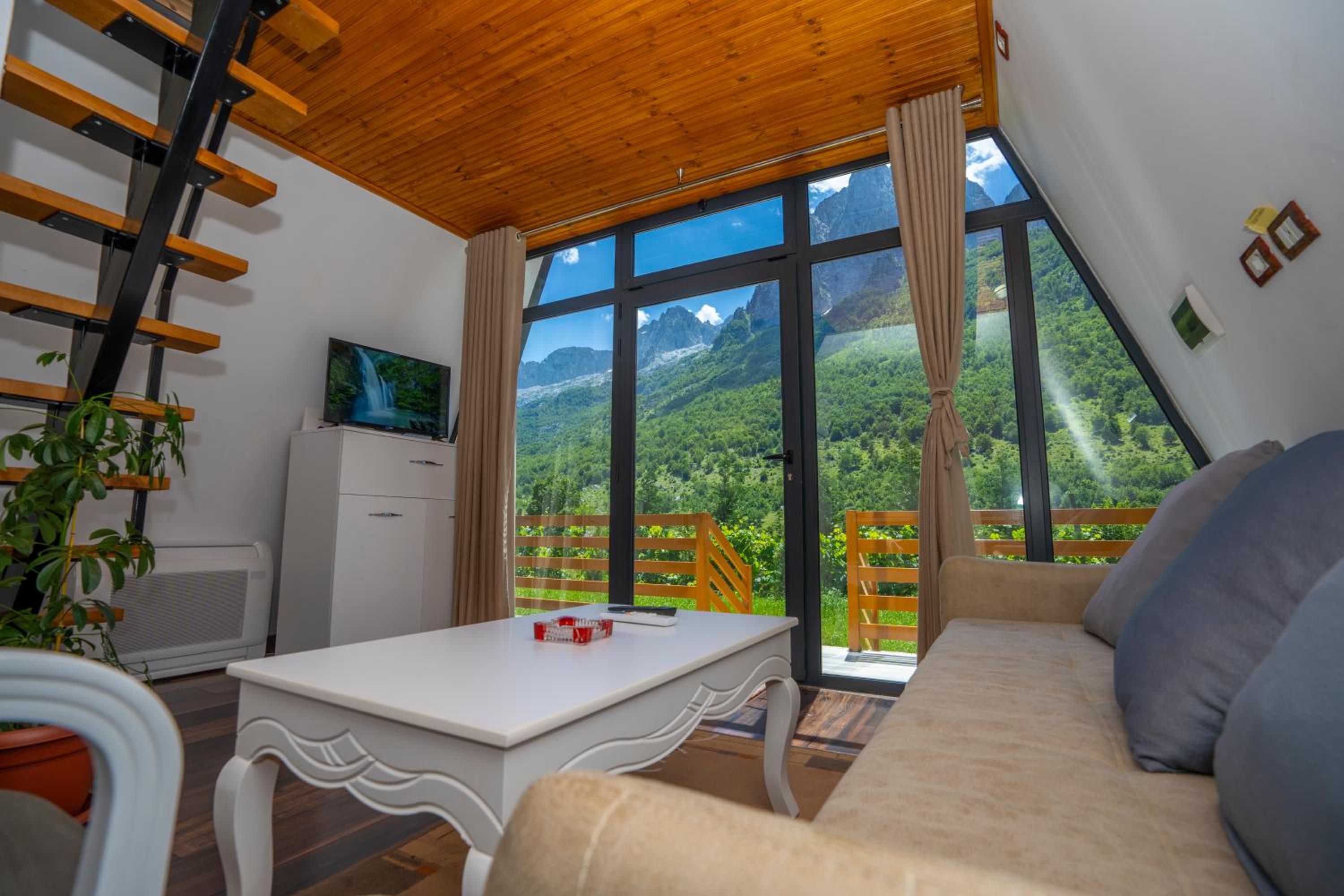 Arditi's Chalets