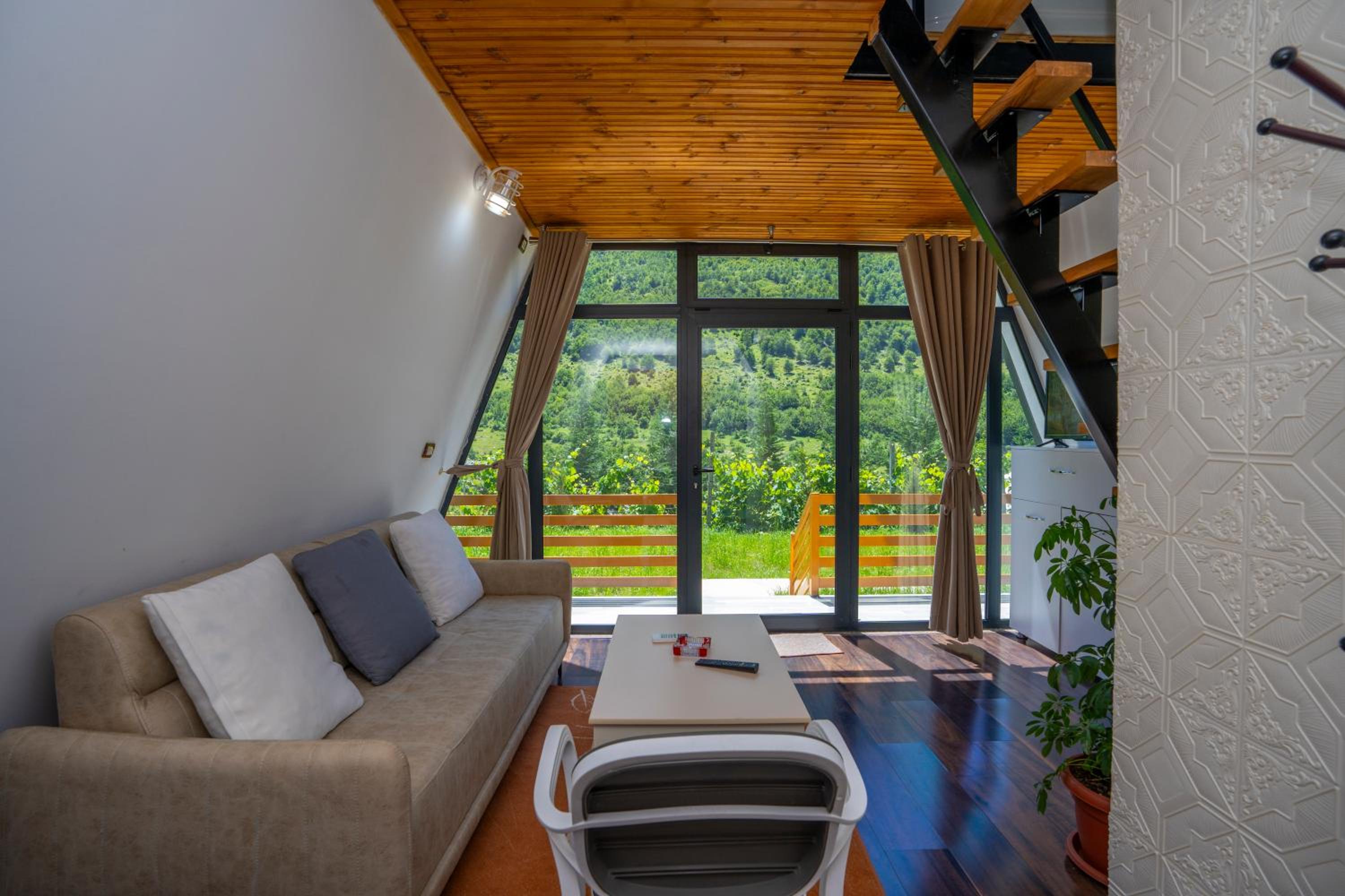 Arditi's Chalets