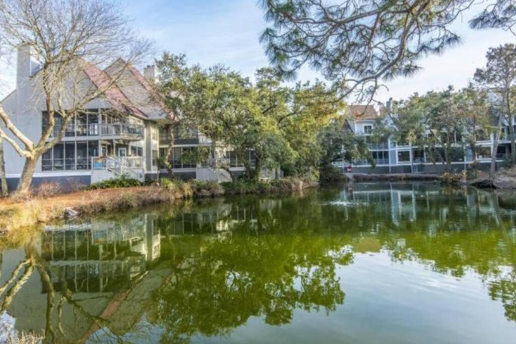 Charming Quiet 1 Bd Condo