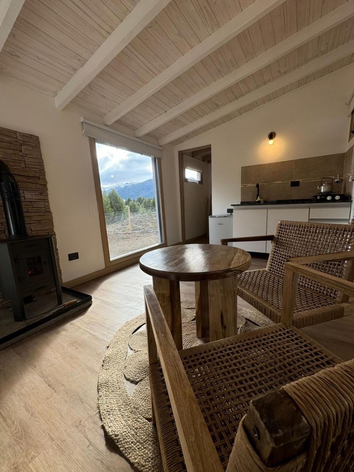 Cabaña El galpon - Villa Meliquina de Espacio Bandurrias -