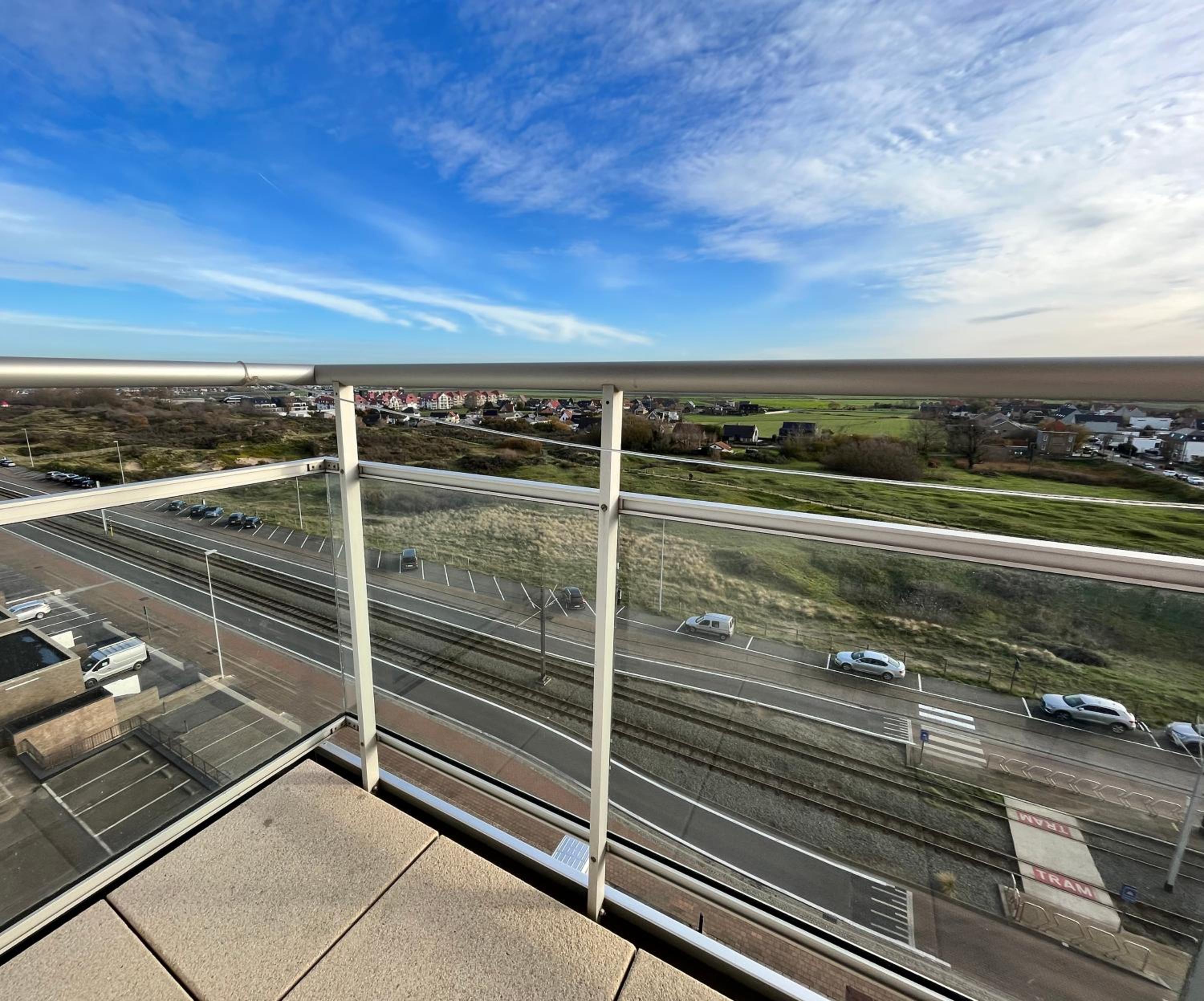 Stylish Apartment with Stunning Open View on Warandeduinen