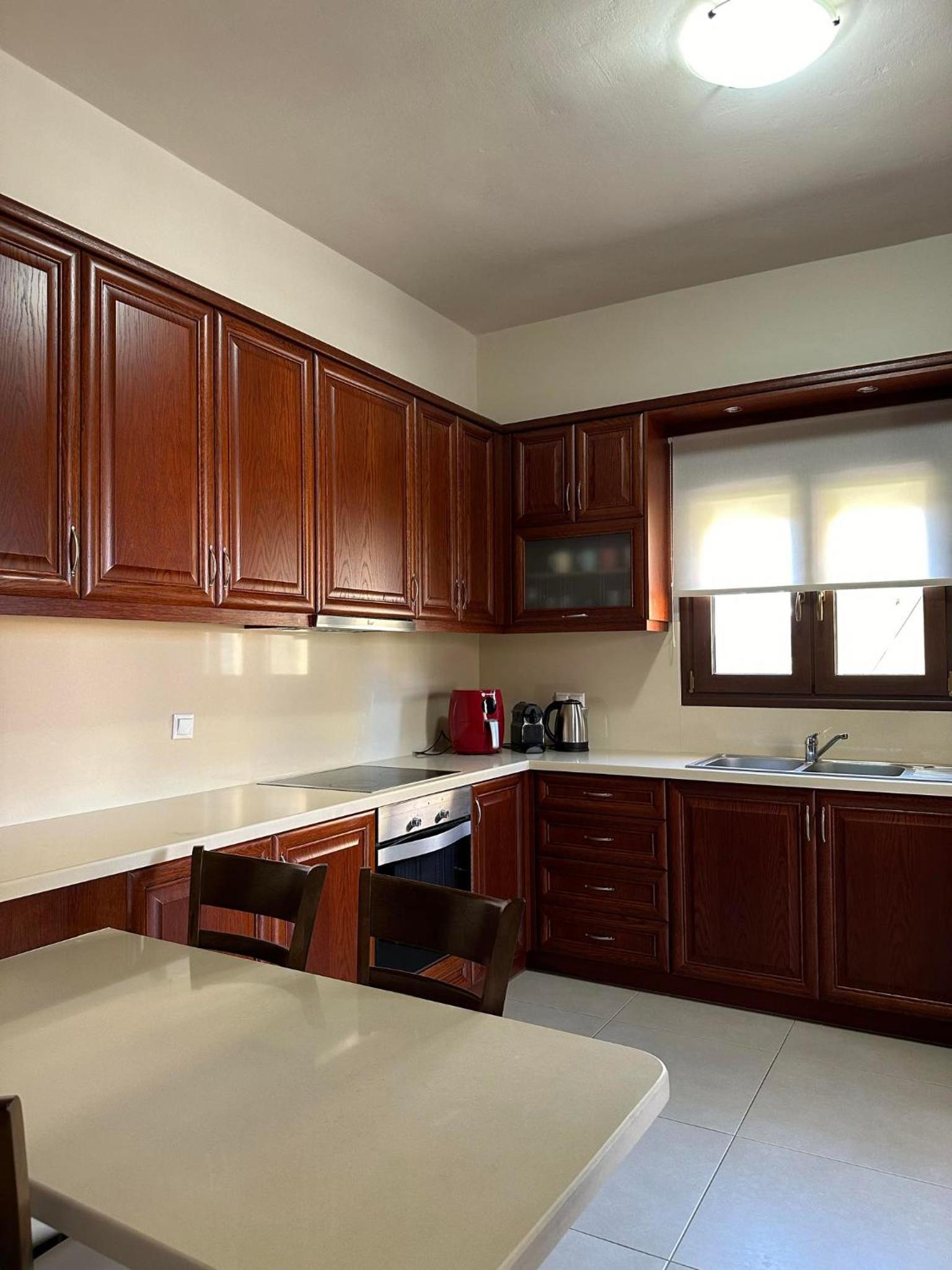 Dictamus Homes Emmanouela