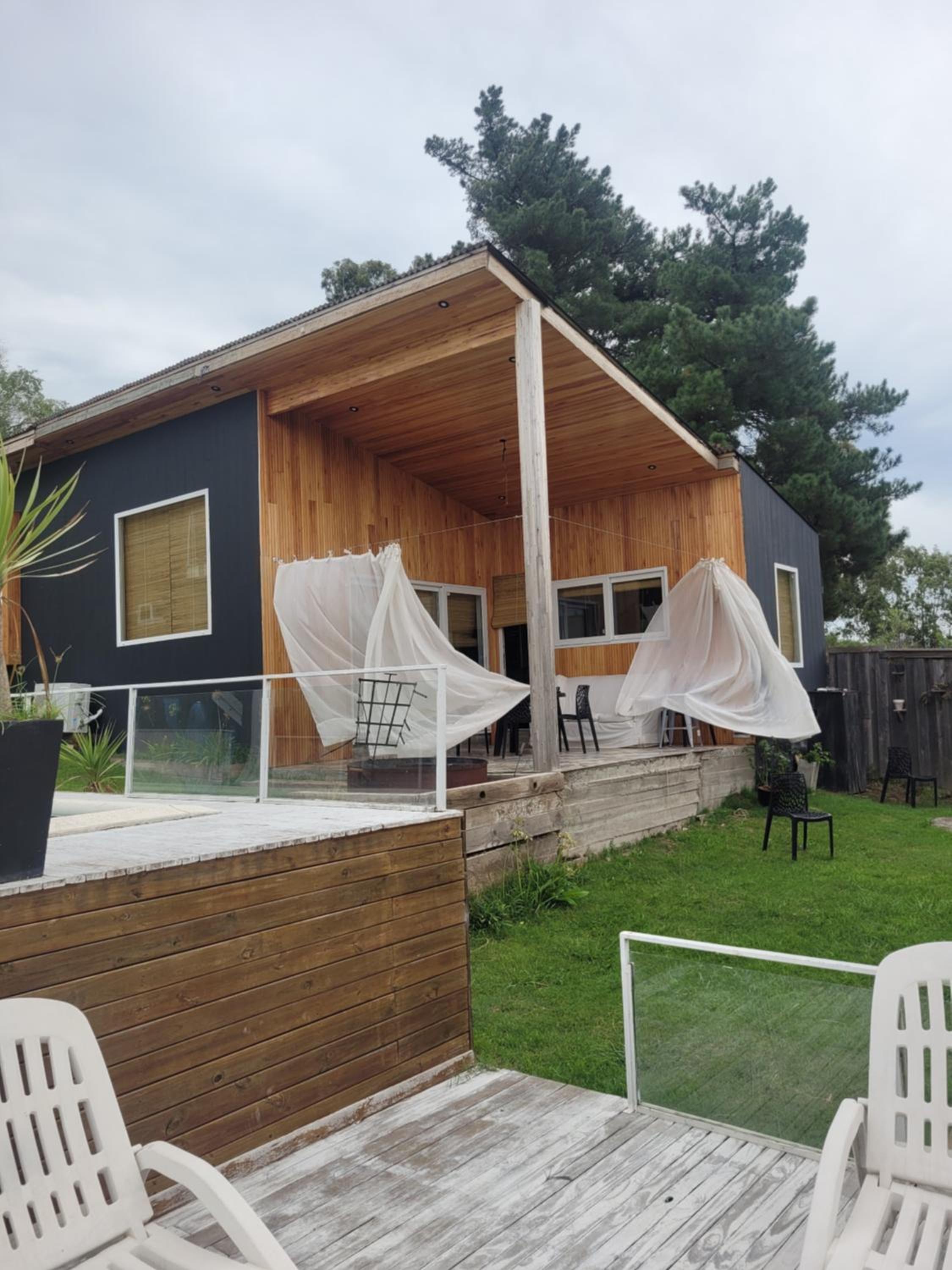 Hotel al pie de las sierras en villa del lago - Image 1