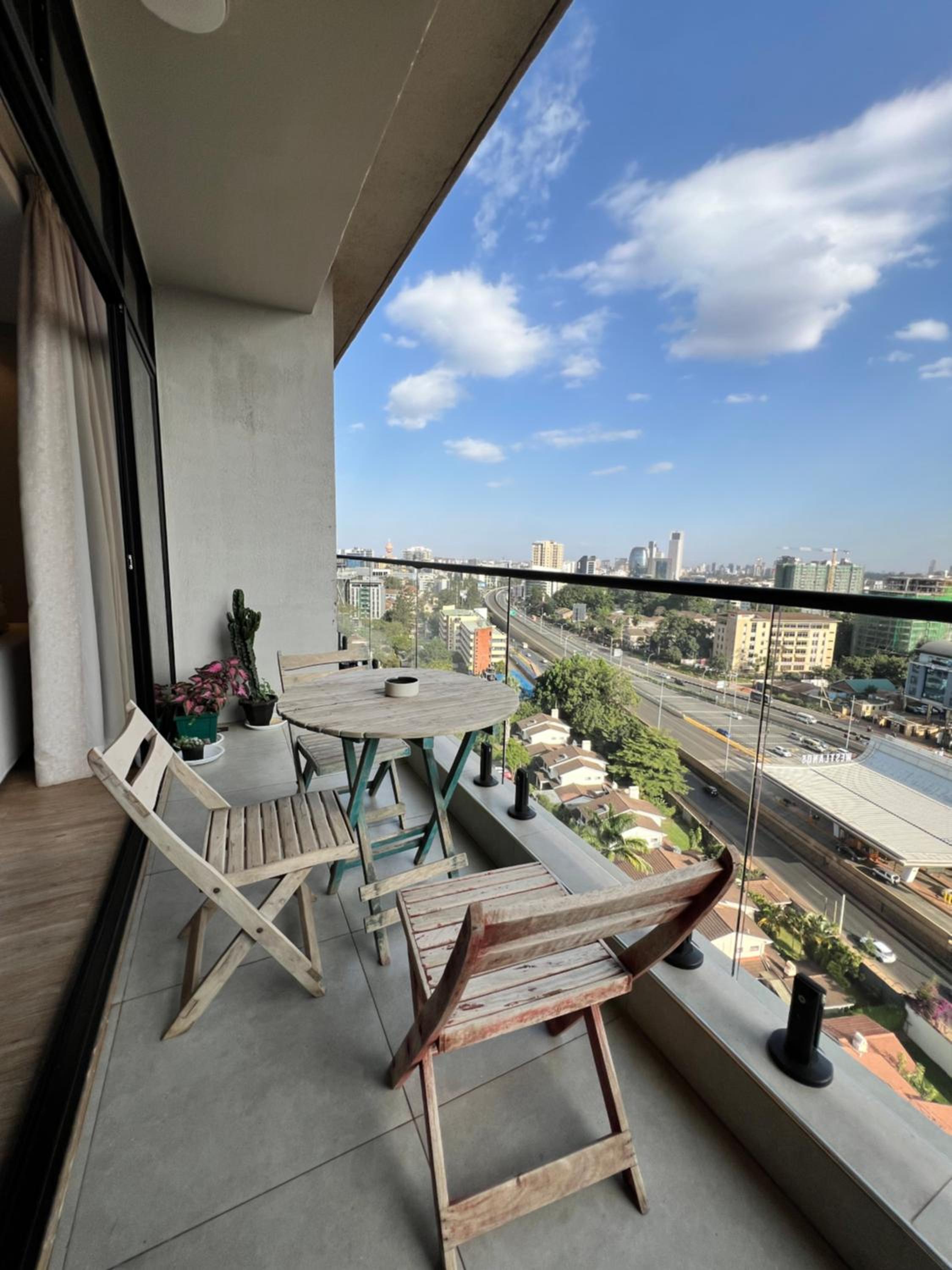 Volaire Apartments