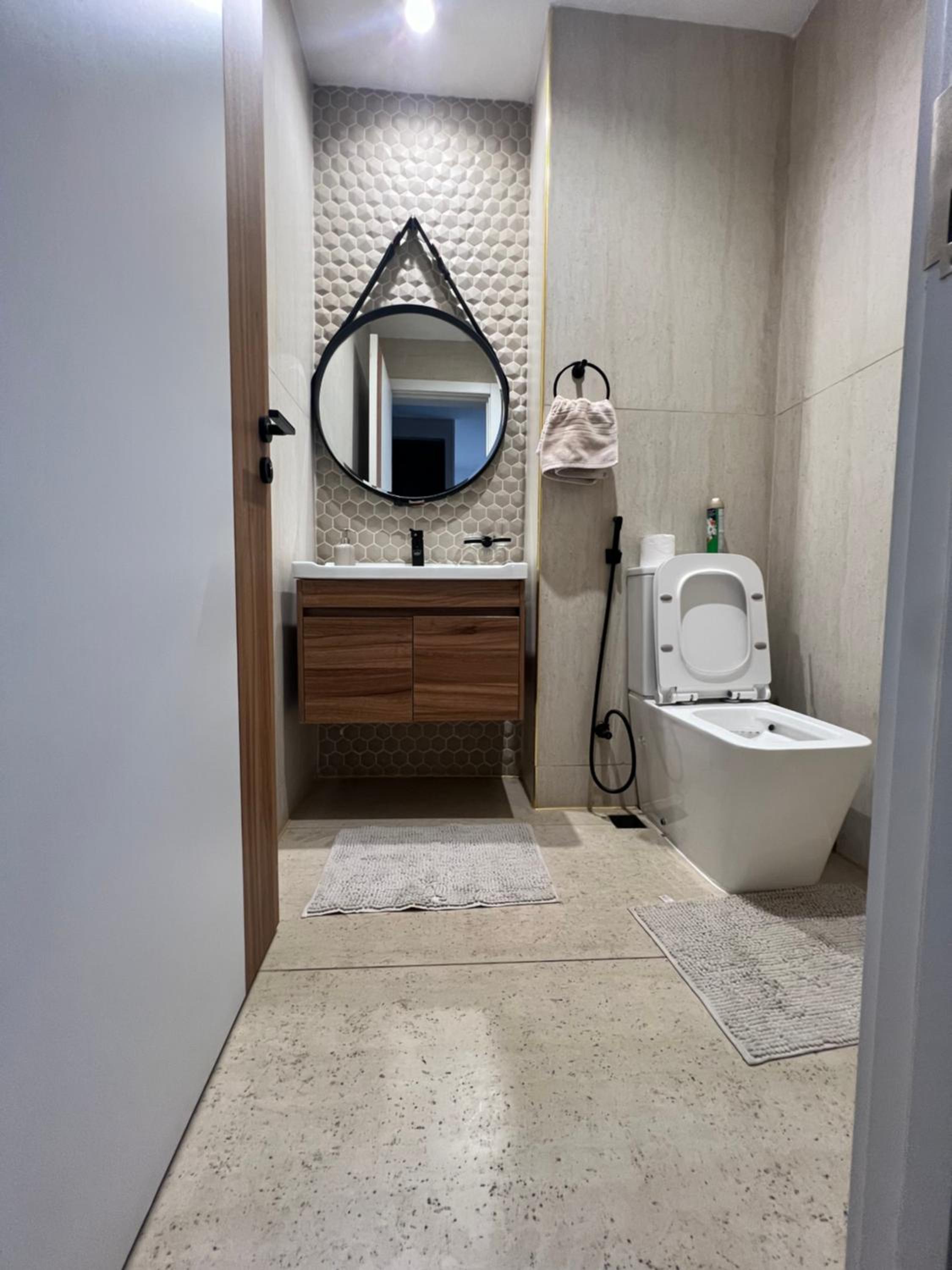 Volaire Apartments