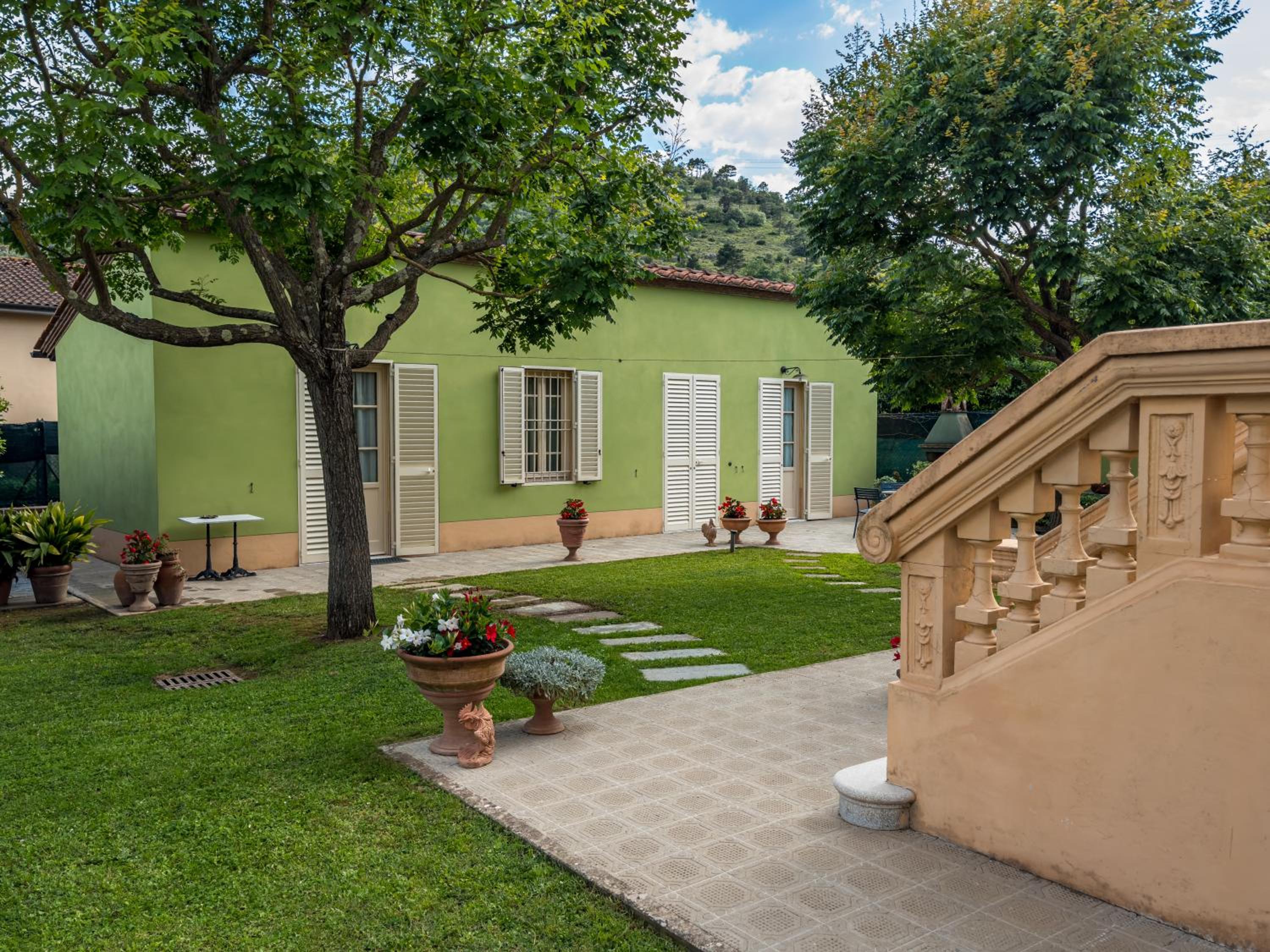 Marta Guest House
