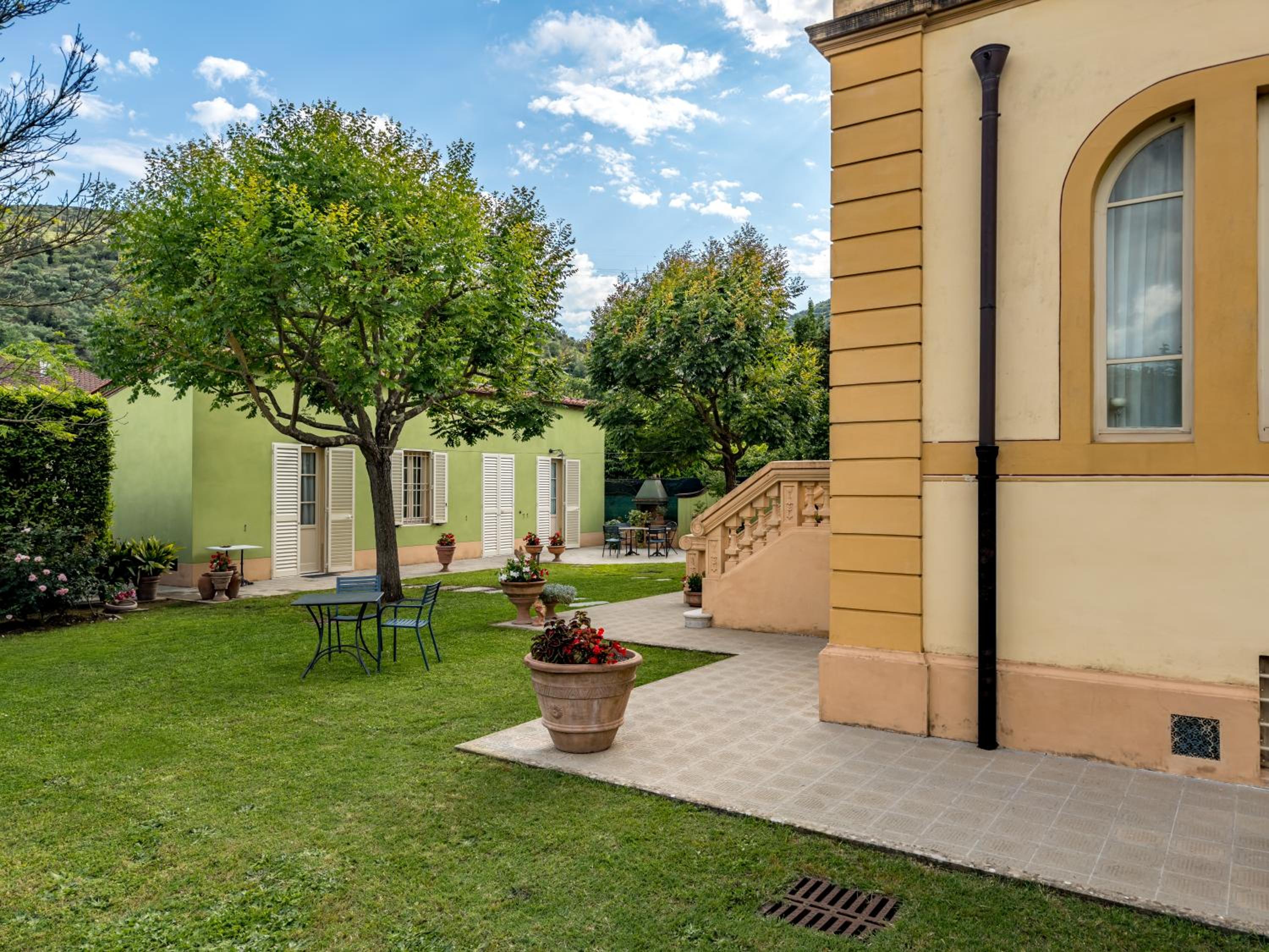 Marta Guest House