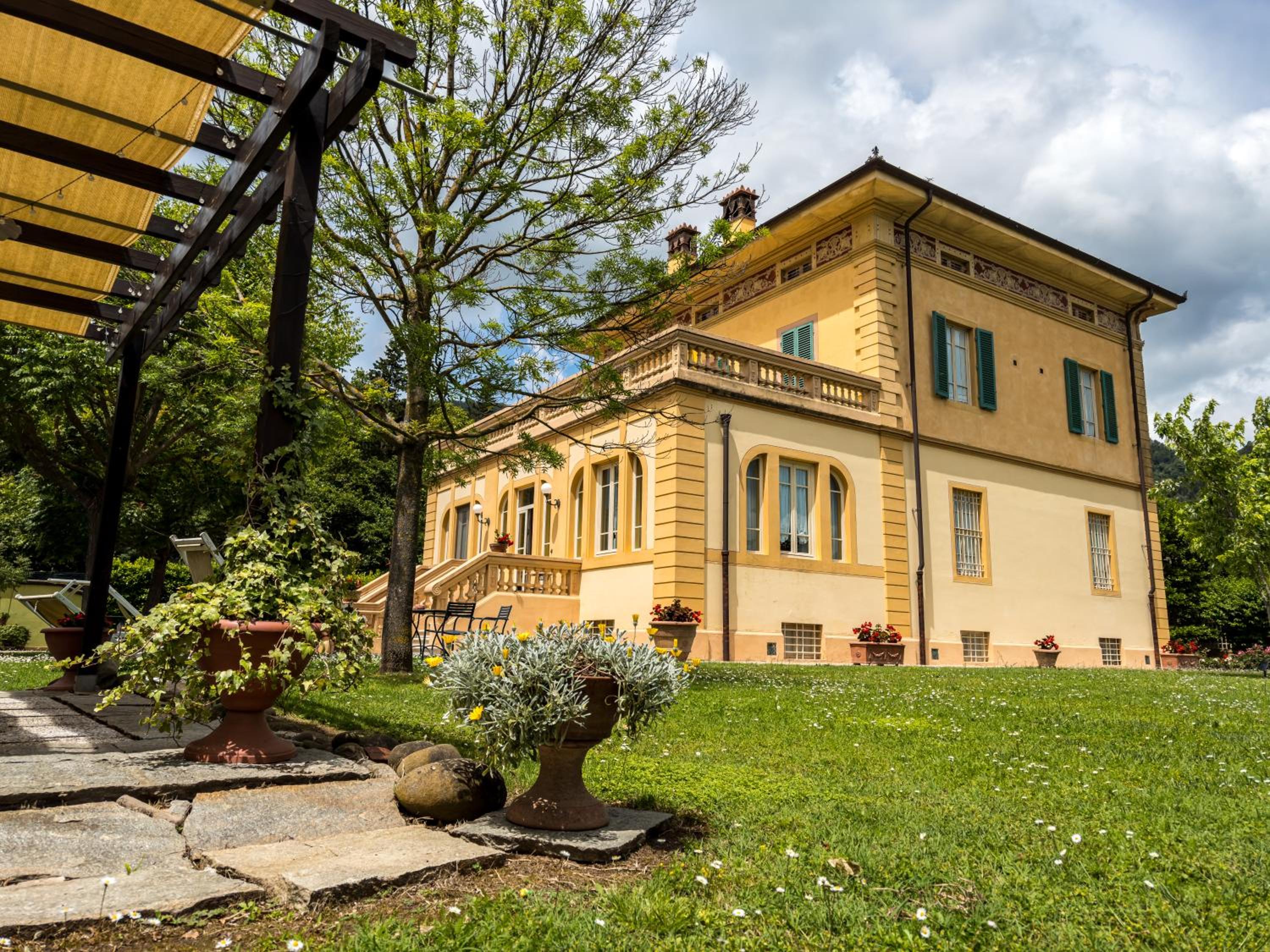 Marta Guest House