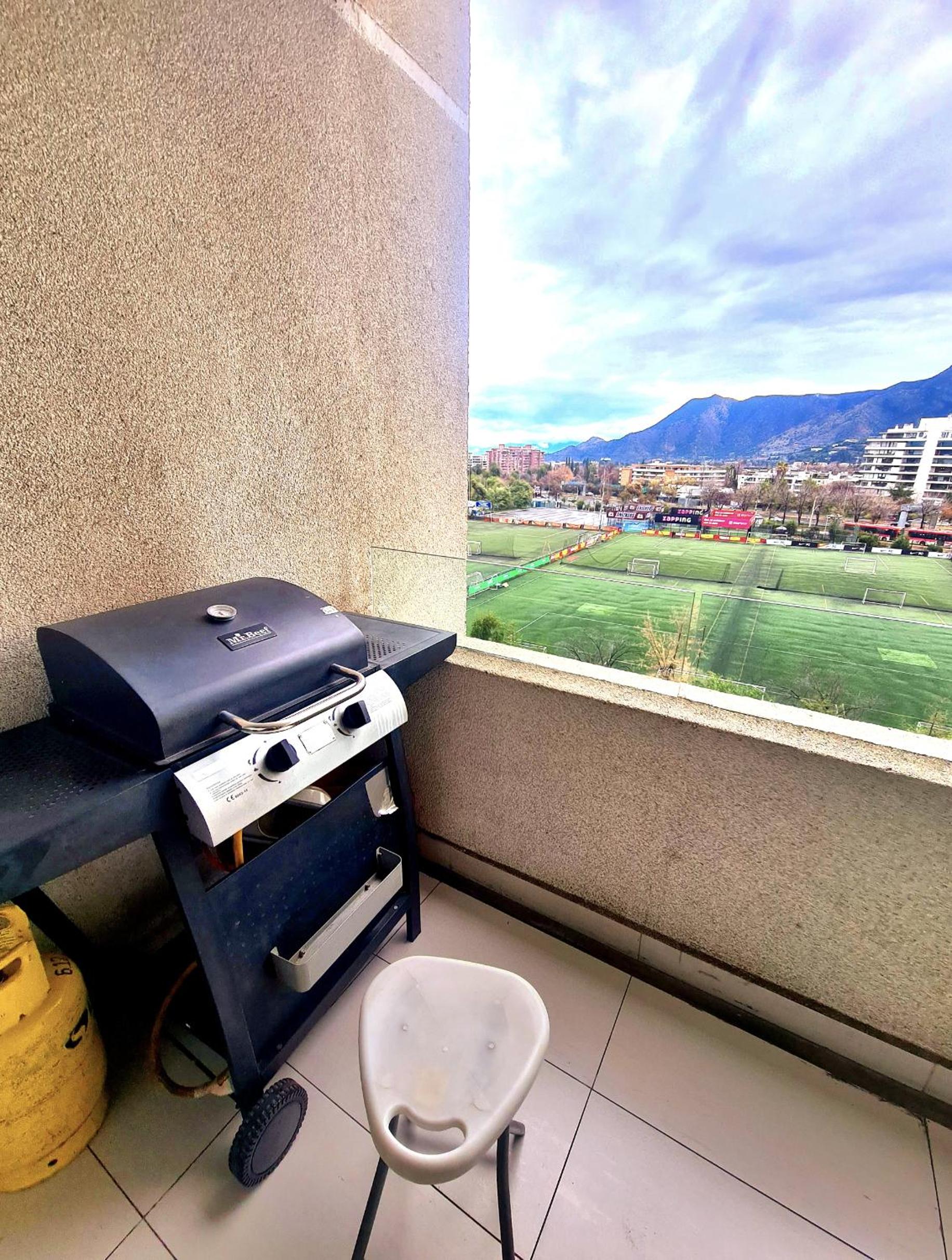 Moderno Departamento I Piscina Temperada I Calefacción I GYM I Lavandería I Piscina en Azotea I Estacionamiento I Las Condes