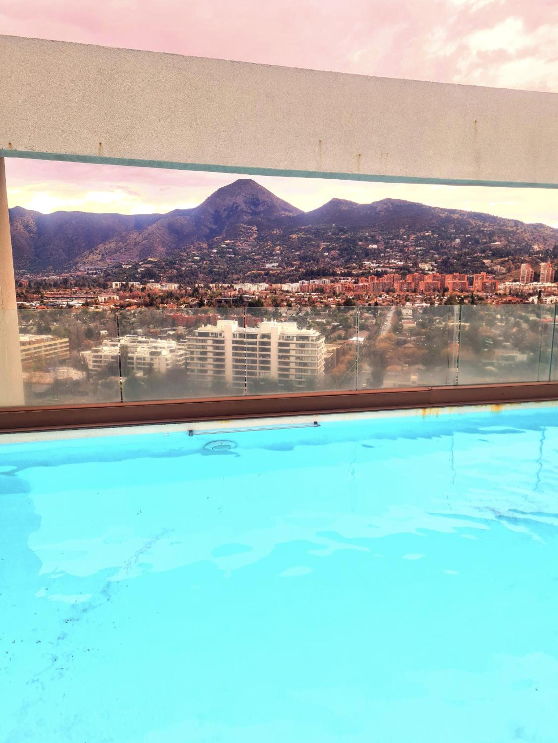 Moderno Departamento I Piscina Temperada I Calefacción I GYM I Lavandería I Piscina en Azotea I Estacionamiento I Las Condes