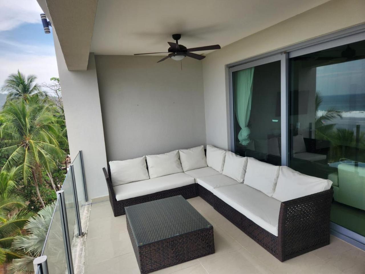Diamante del Sol- 2 BR- Beach Front- Jaco