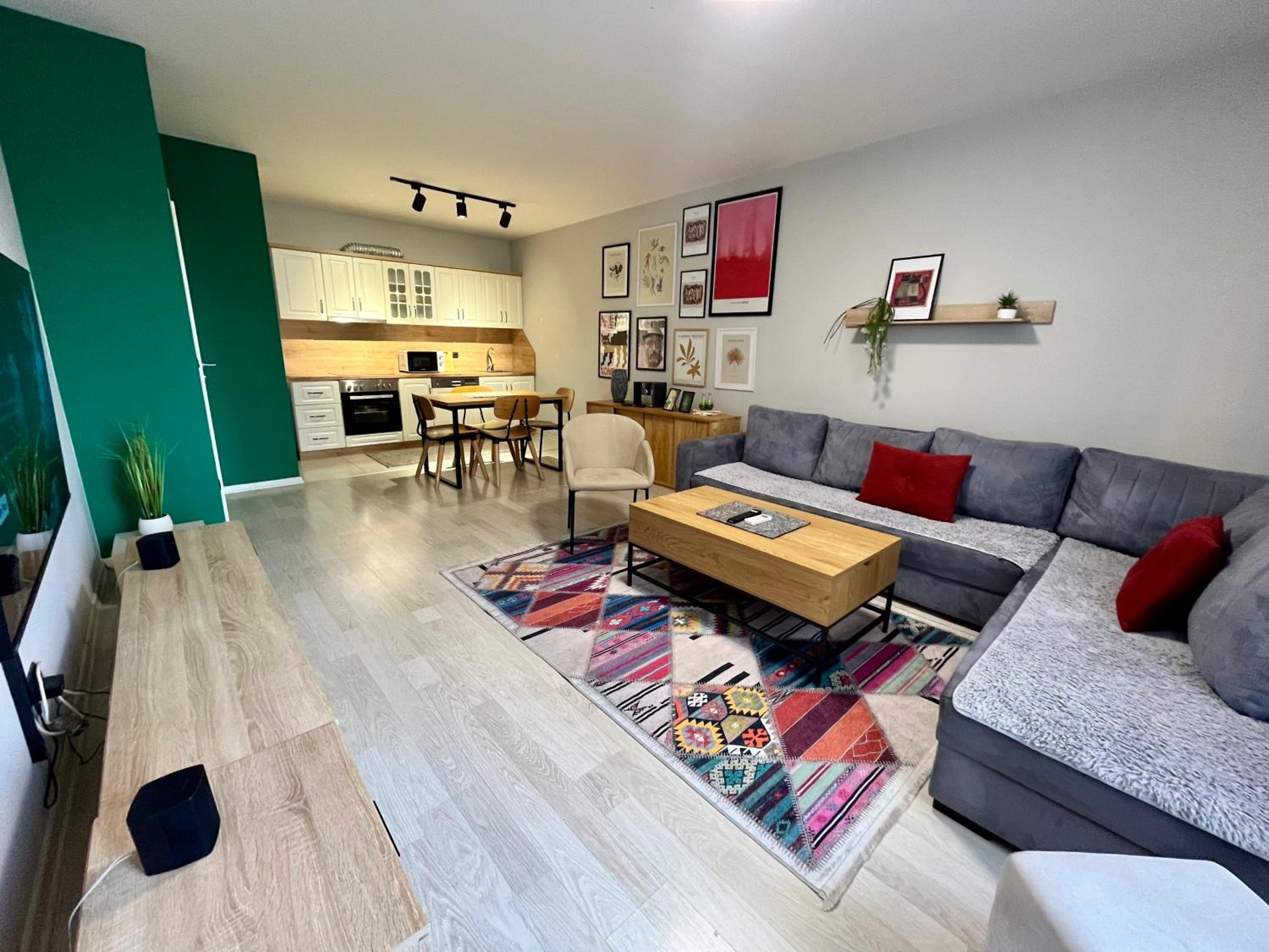 Green Downtown Apartment, photo 12