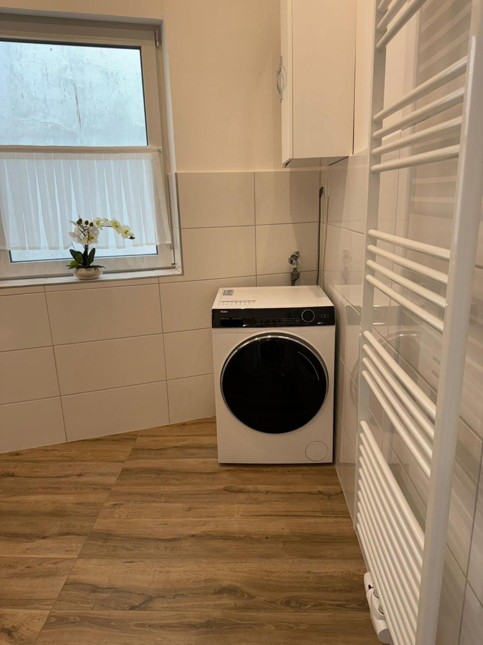 Charmante und moderne Altbauwohnung