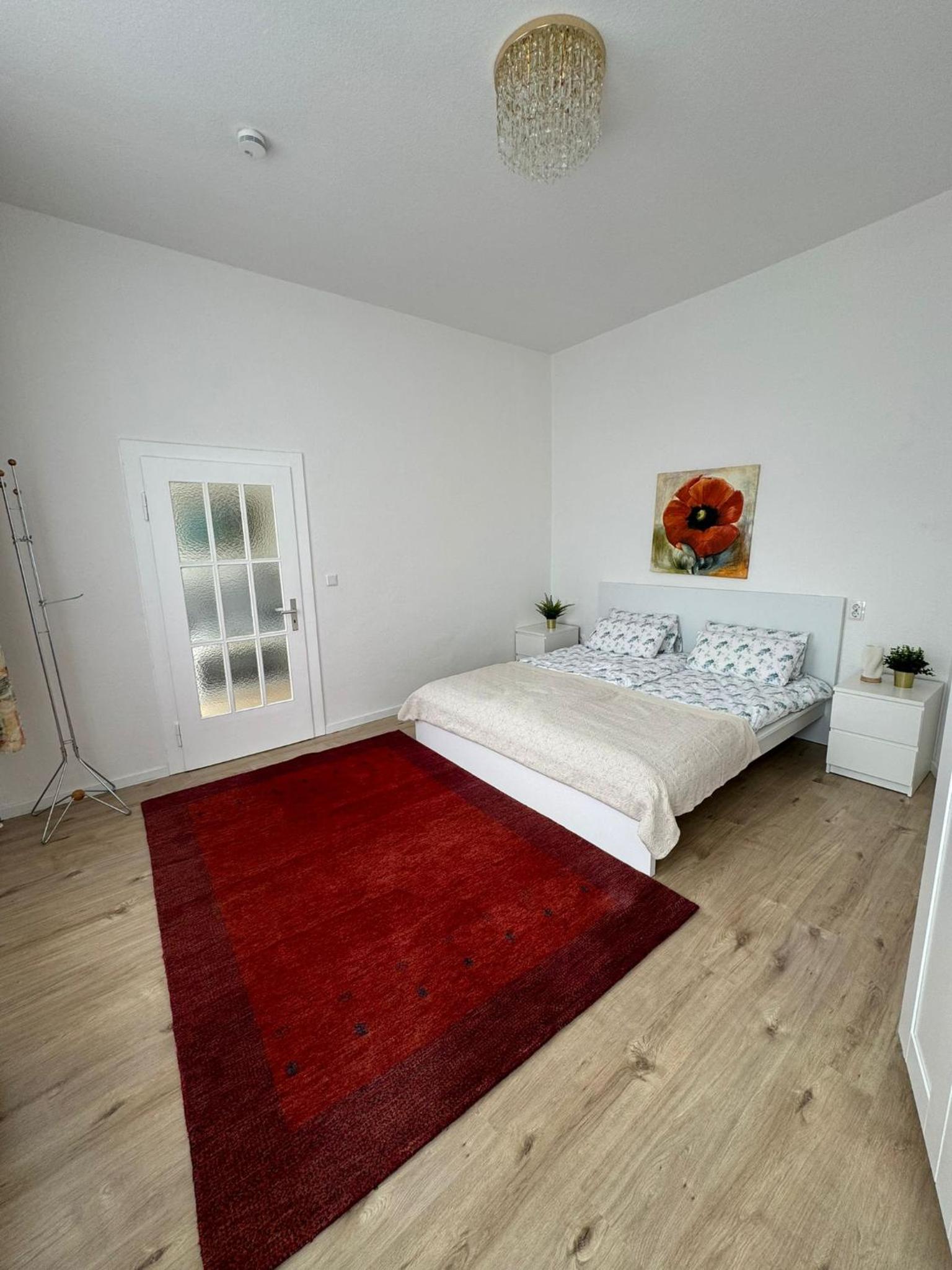 Charmante und moderne Altbauwohnung
