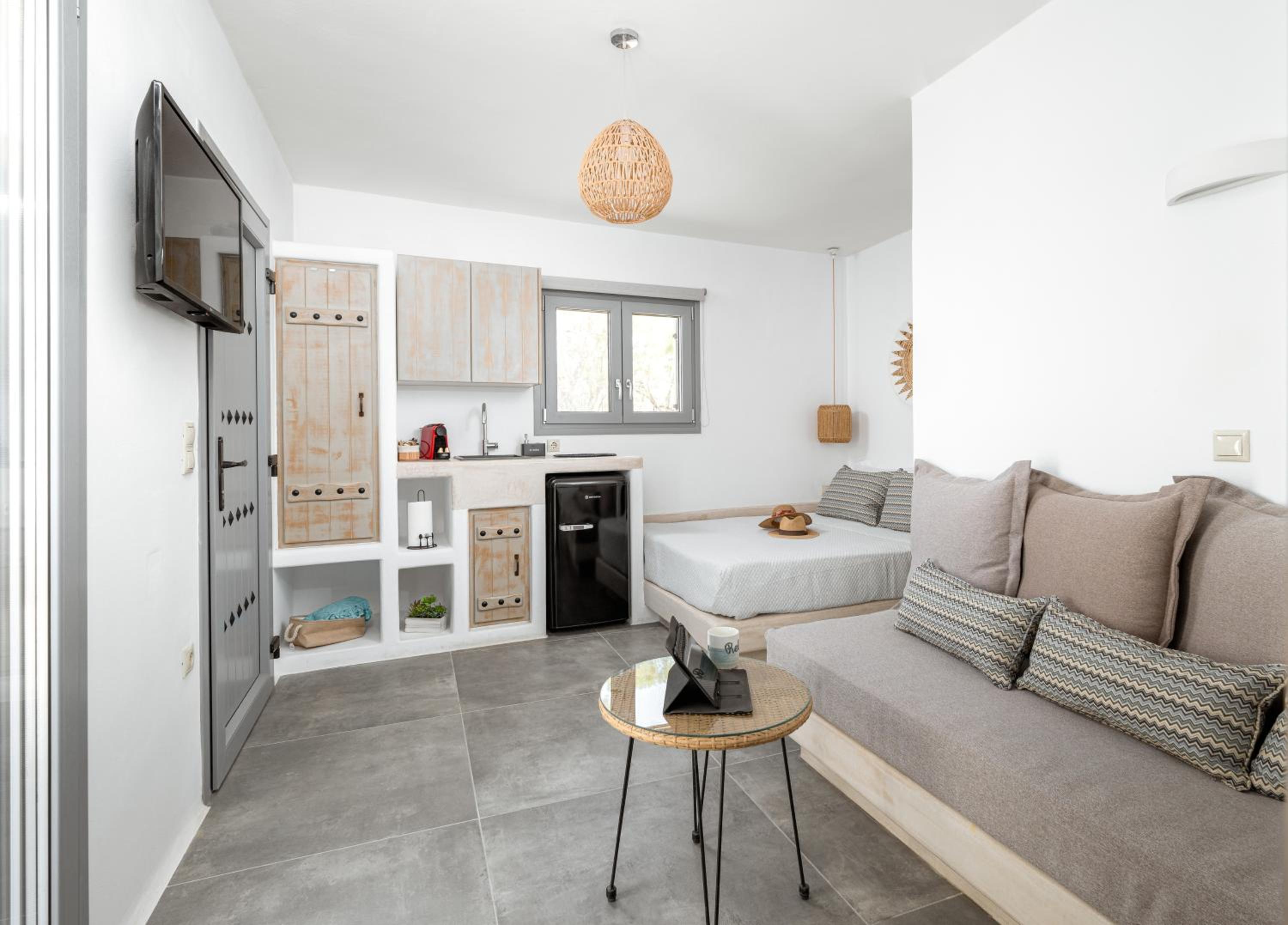 Naxos Seahouse photo 5