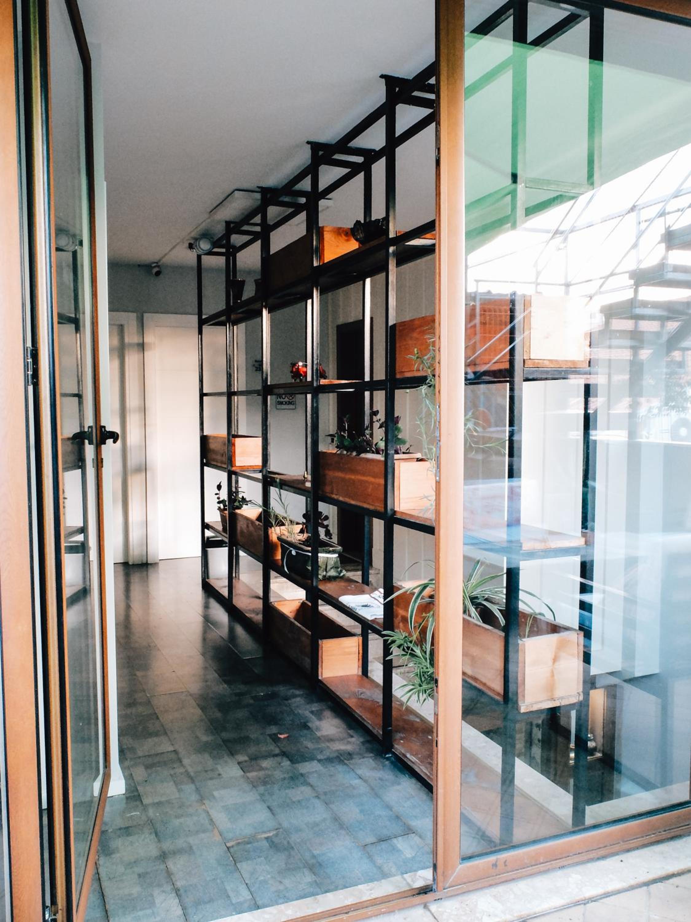 Scodrinon Hostel