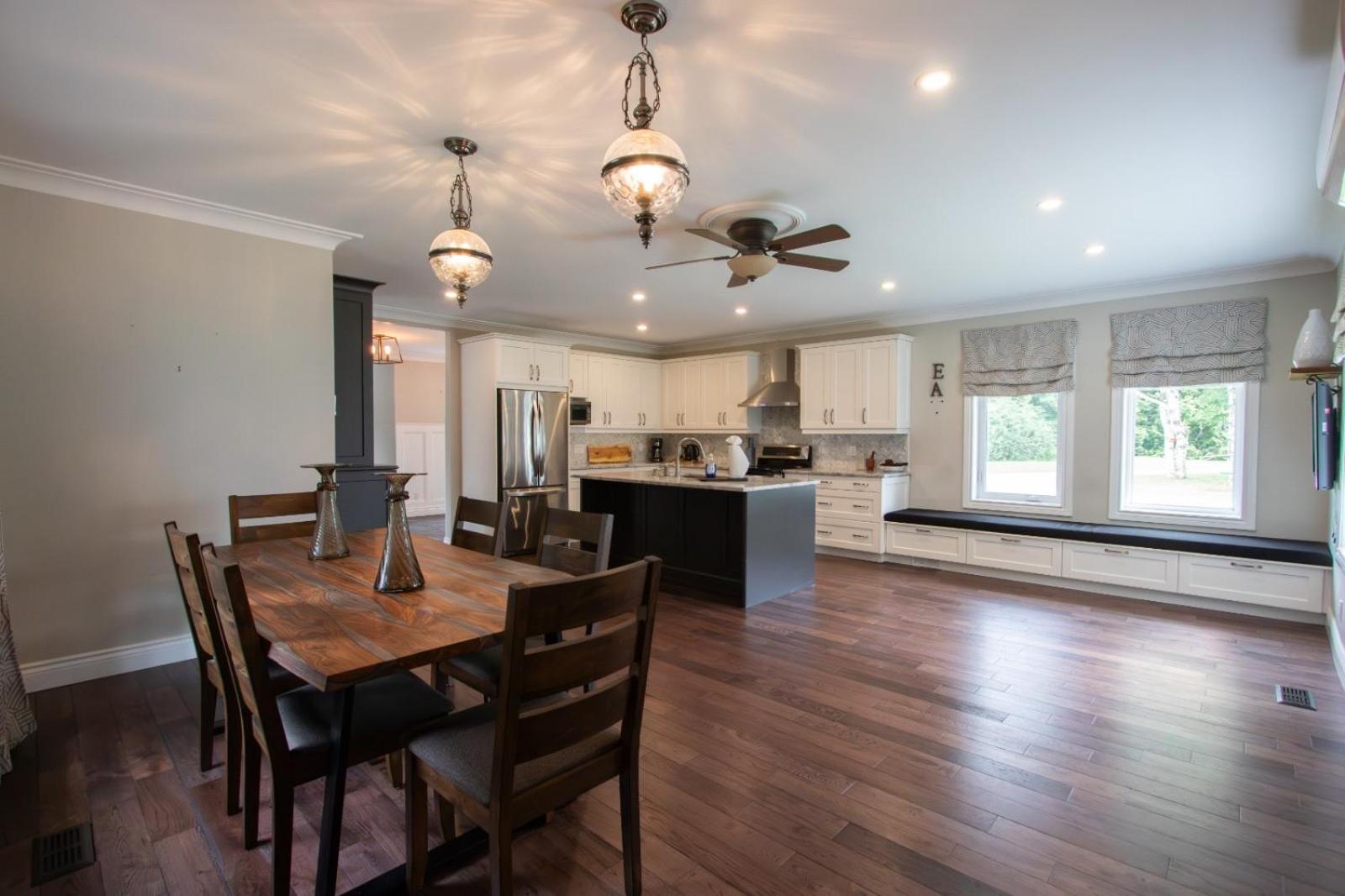 Deer Run Cottage- Golf Course cottage