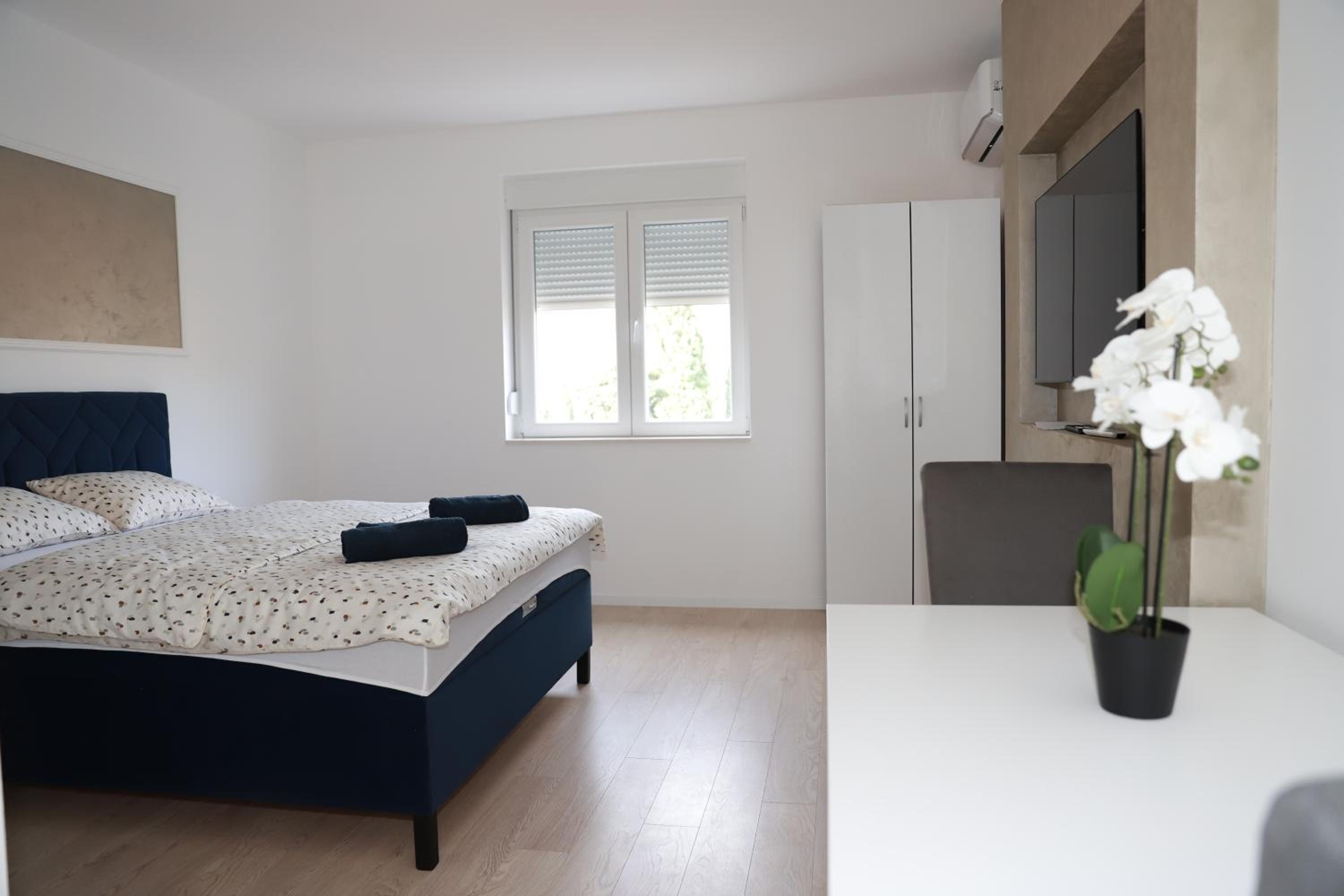 Apartmani Lara