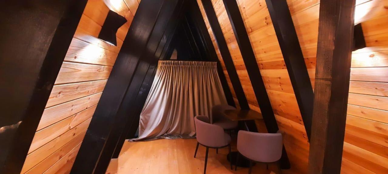 Vila Alpine Arlon Gjinar