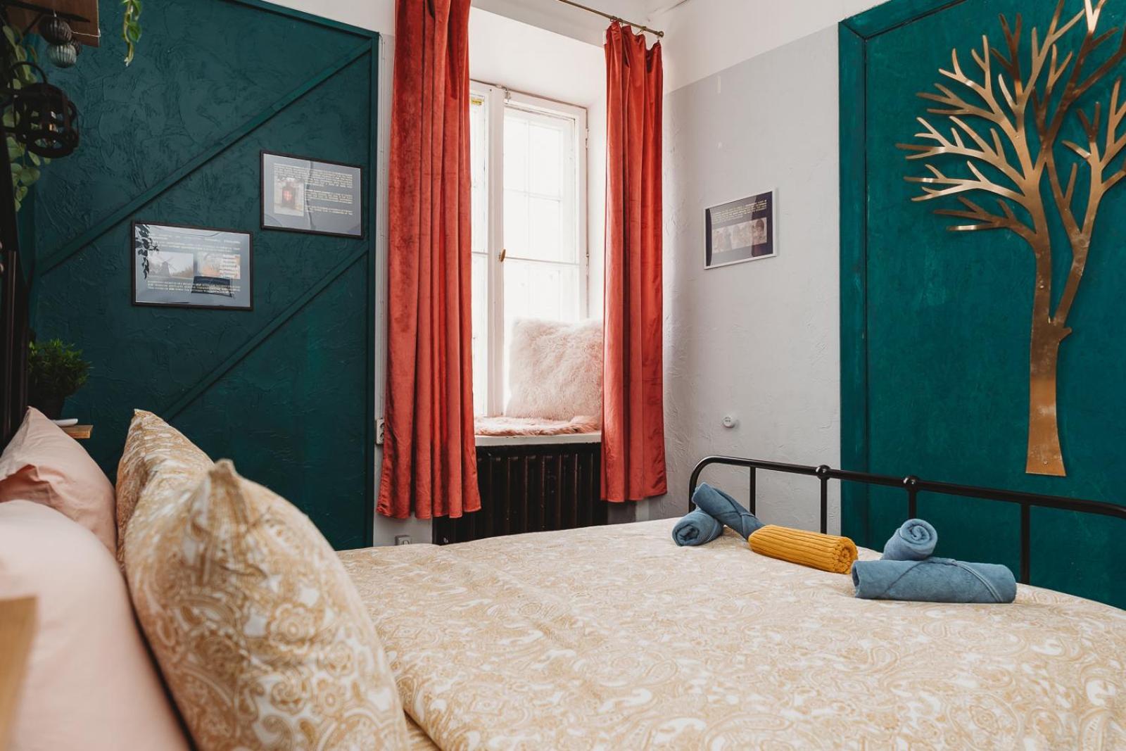 Unique 2 bedroom Apartment in The Old Town view 3