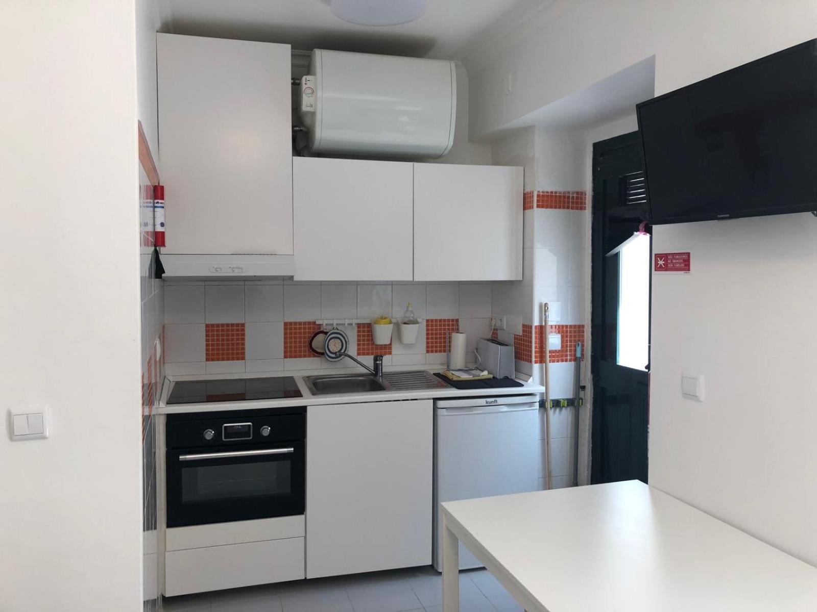 Lisbon's Cosy House