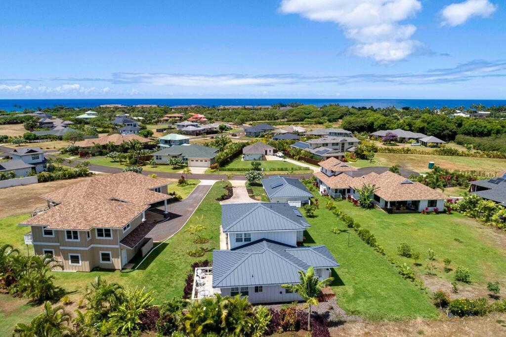 NEW 2BR Poipu Cottage - AC Pool Gym Pickleball view 2