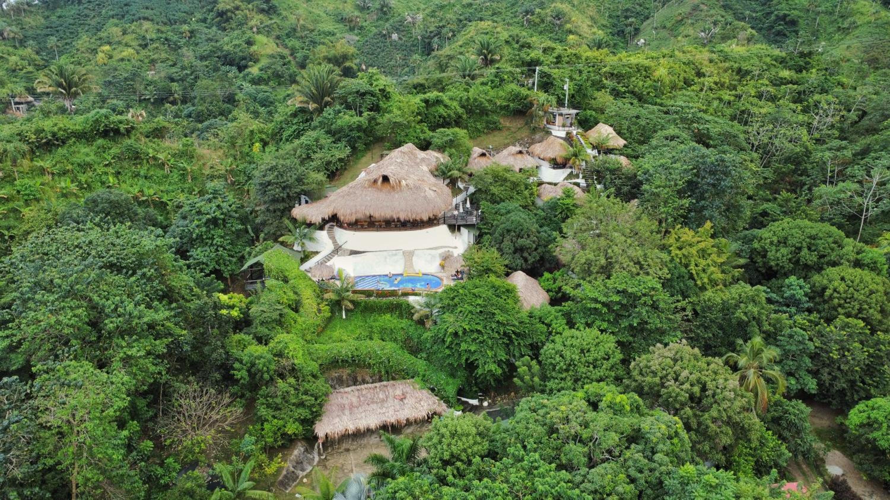 Quetzal Dorado Eco-Lodge by Mareygua