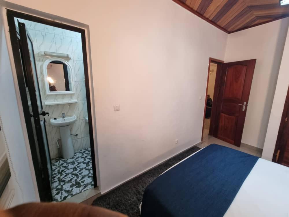 Baobab Lodge Douala - Makepe