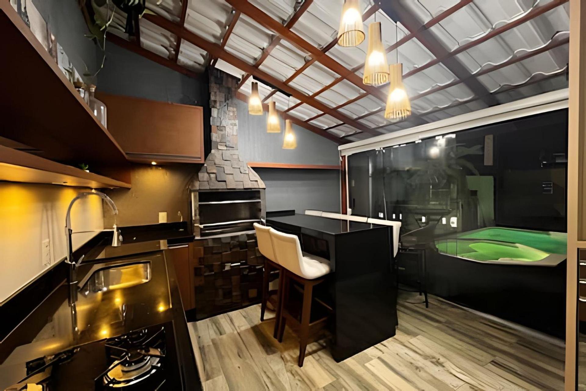 A Favorita Casa 15K Jacuzzi & Piscina BC