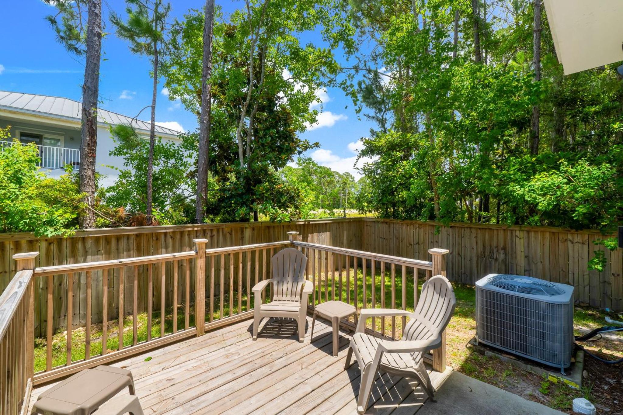Modern Townhome Close to Beach, Restaurants, Entertainment! by Dolce Vita Getaways PCB view 4