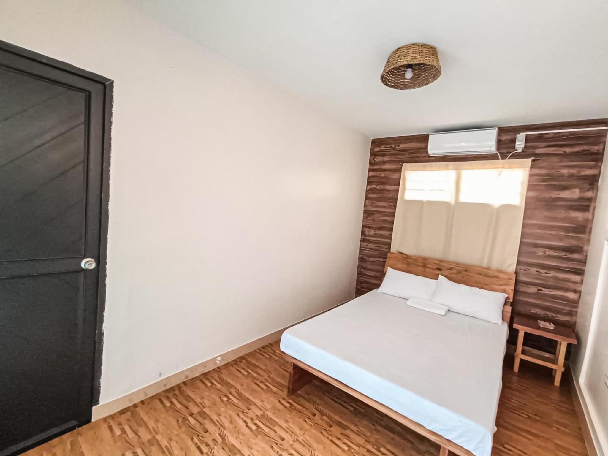 Camote's Lake Retreat view 5