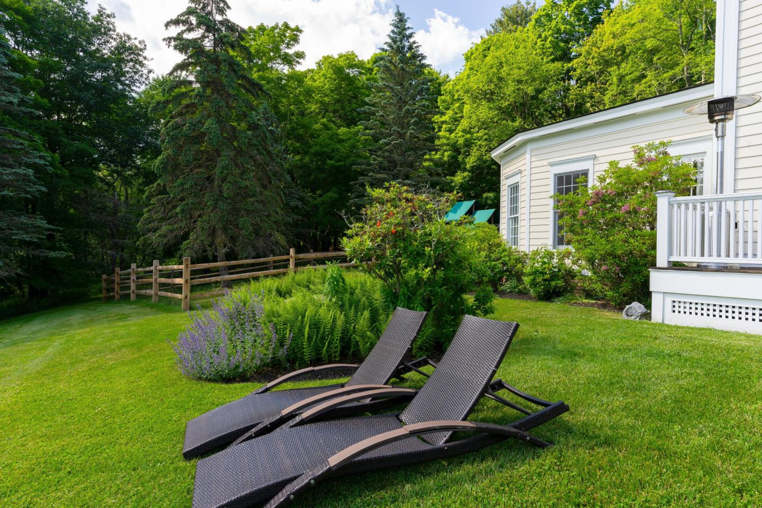 Secluded Estate • Optional Guest House Pond Playroom Gym Theater Sunny Pond by AvantStay