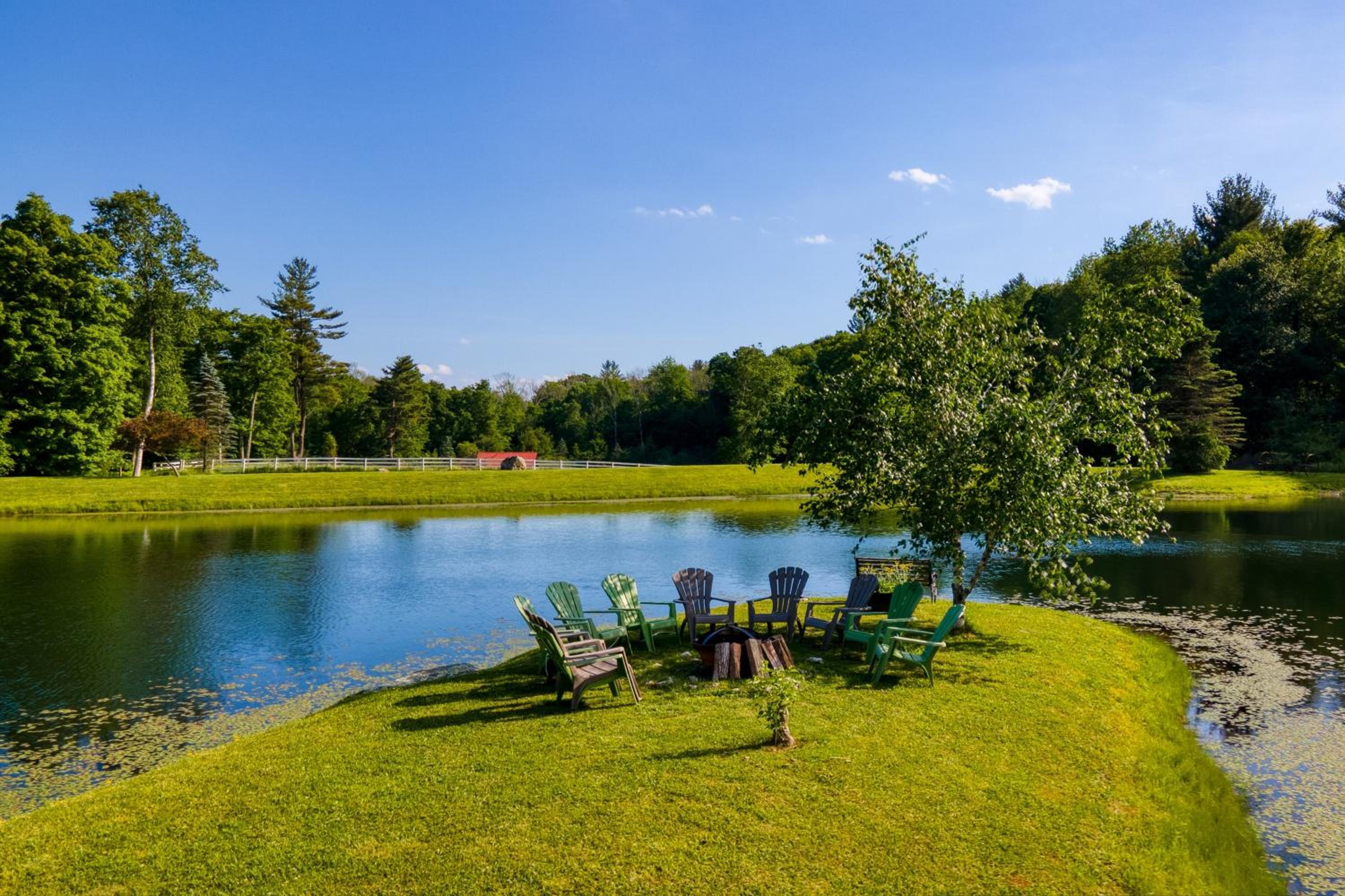Secluded Estate • Optional Guest House Pond Playroom Gym Theater Sunny Pond by AvantStay