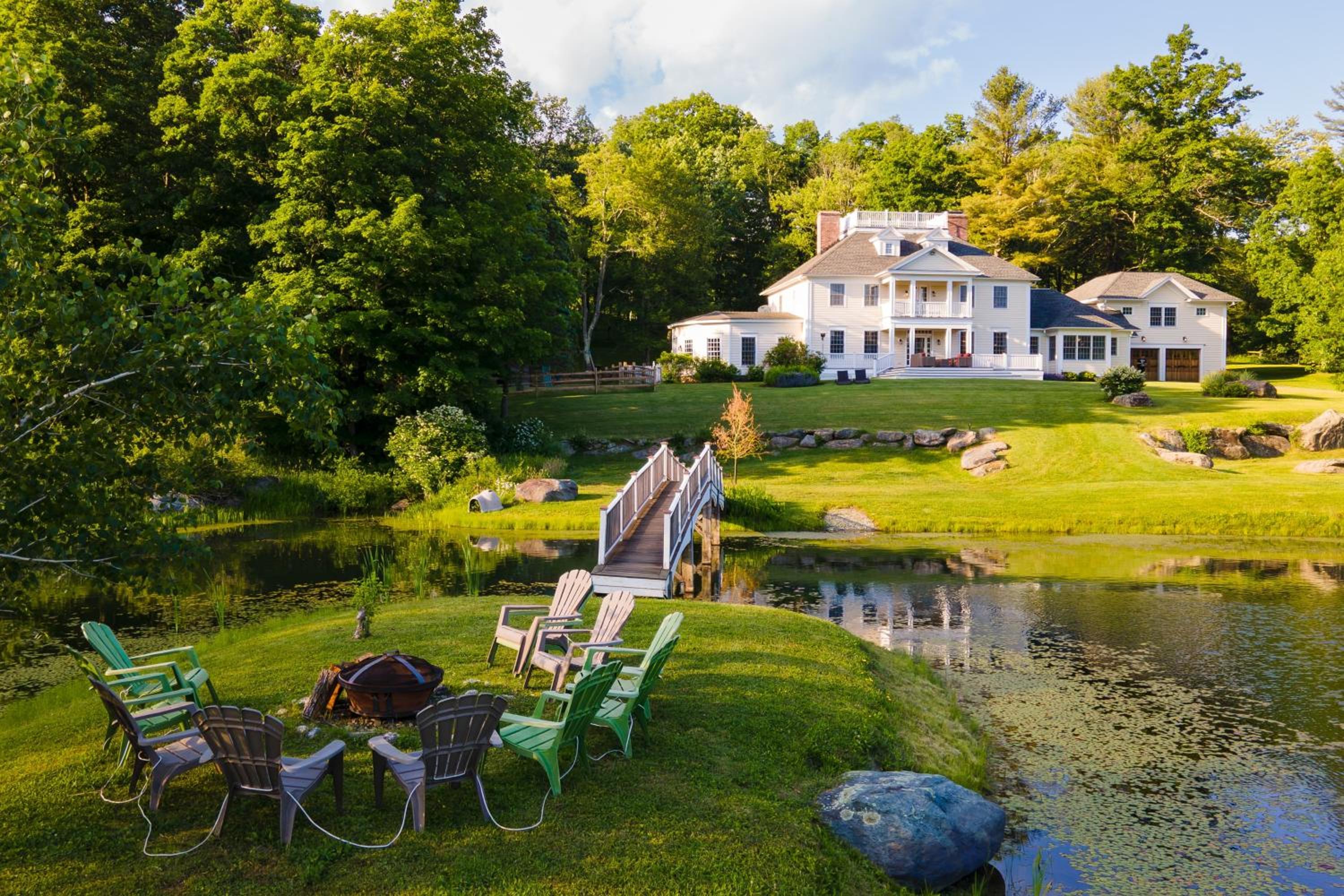 Secluded Estate • Optional Guest House Pond Playroom Gym Theater Sunny Pond by AvantStay