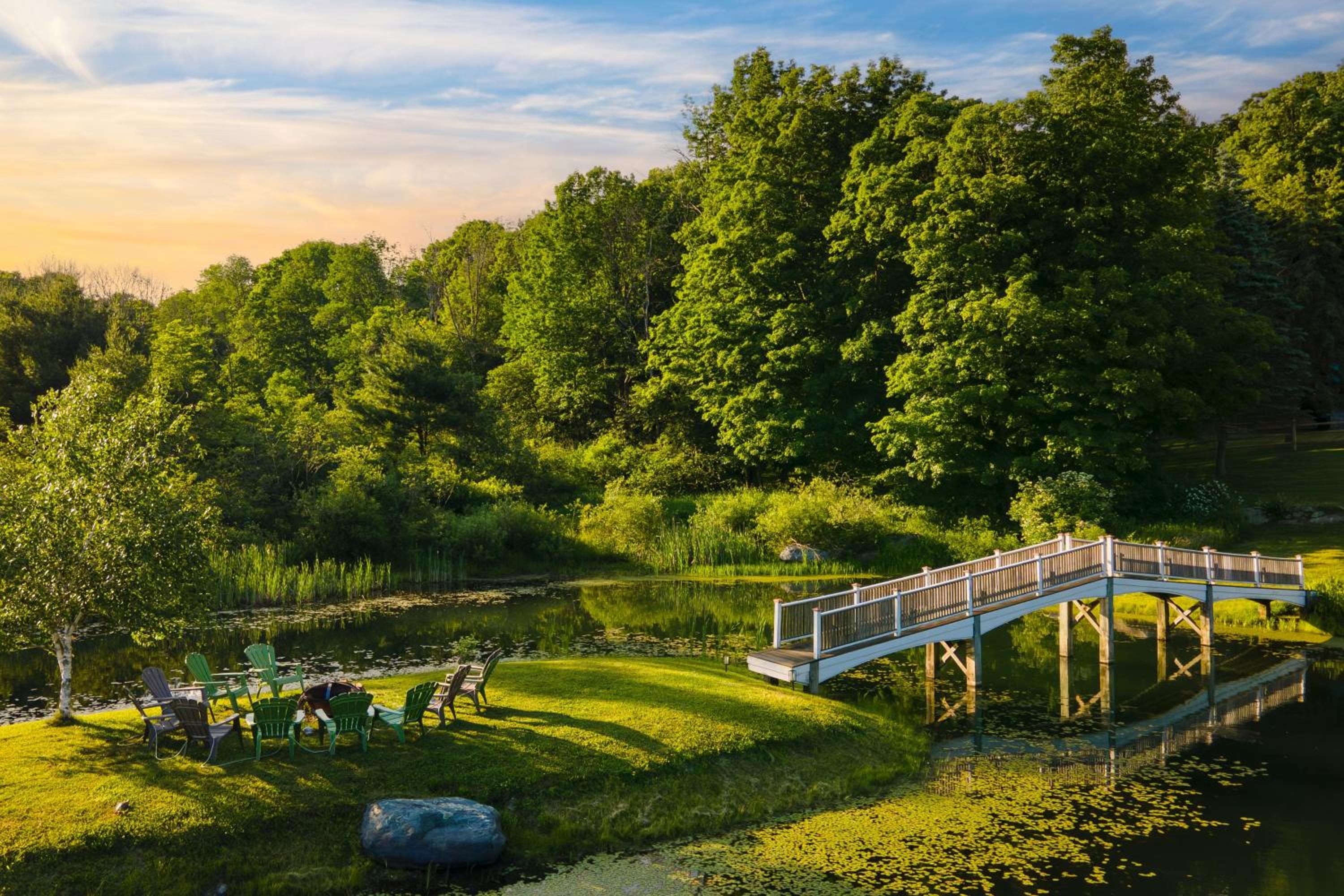 Secluded Estate • Optional Guest House Pond Playroom Gym Theater Sunny Pond by AvantStay