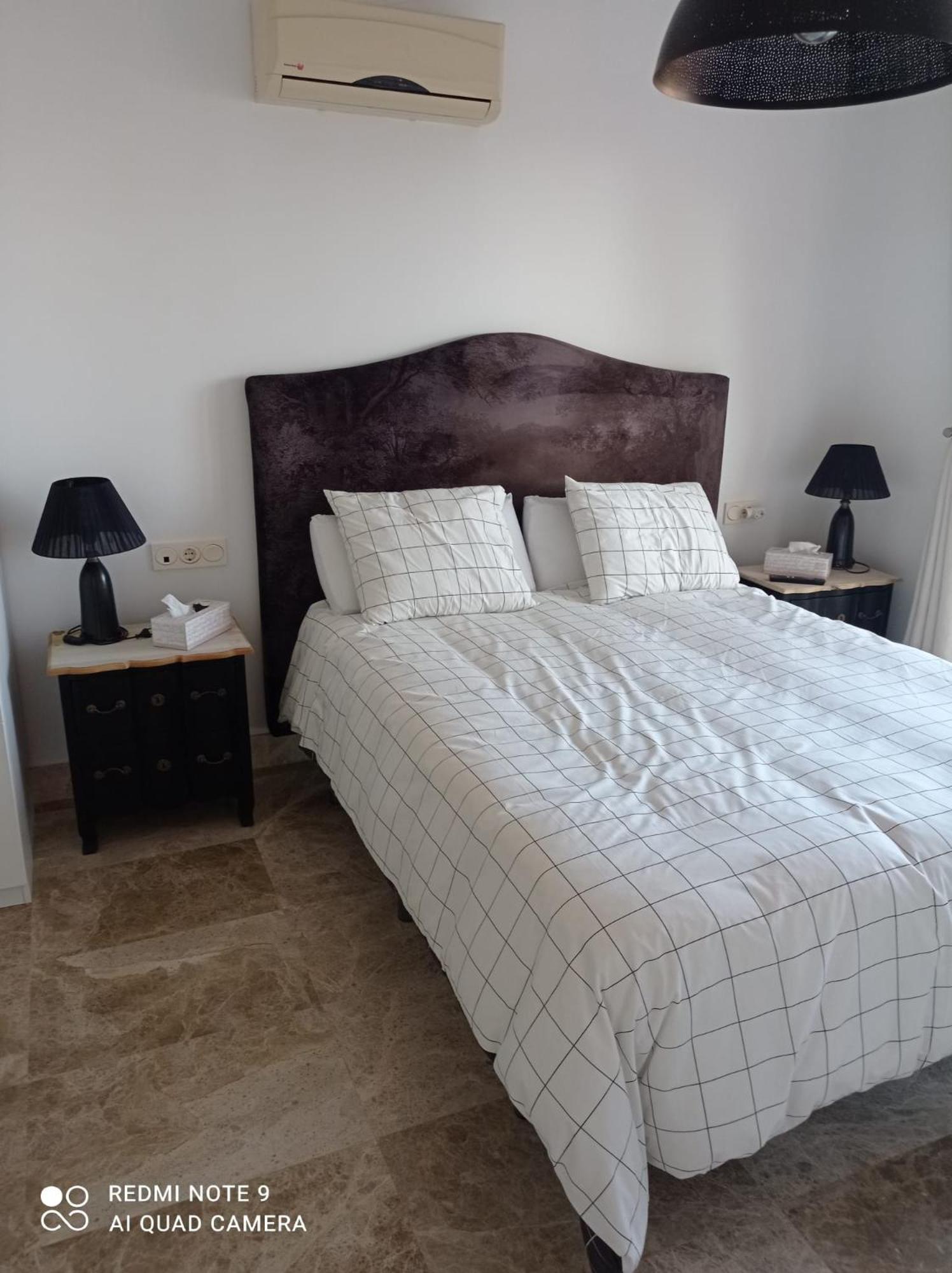 Apartamento de Calidad en Almerimar con Excelente Vista al Mar y buena Ubicacion