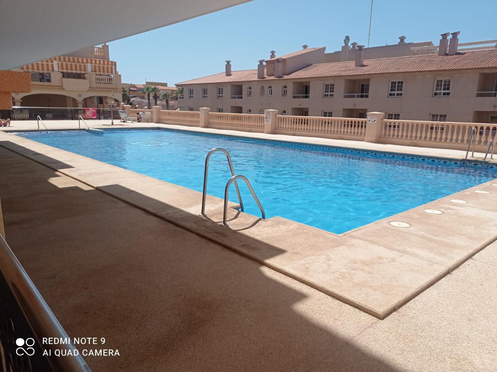 Apartamento de Calidad en Almerimar con Excelente Vista al Mar y buena Ubicacion