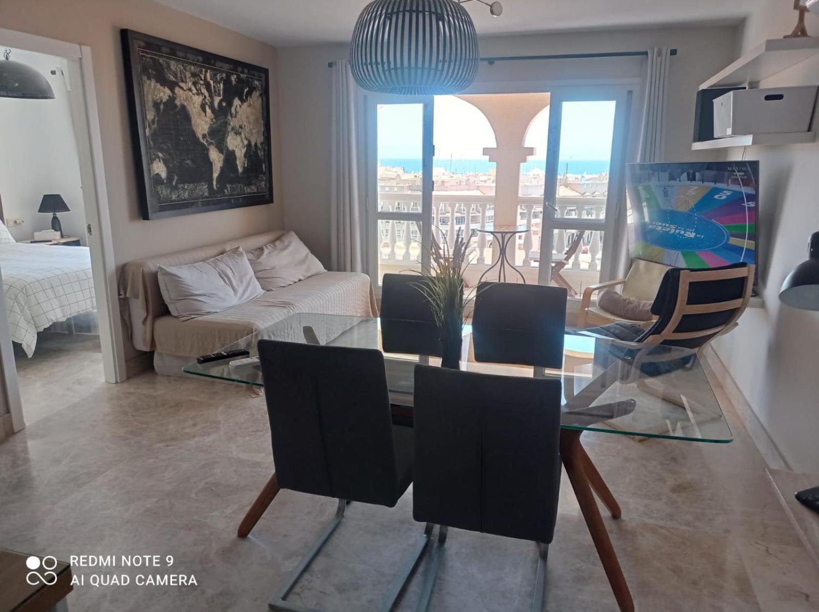 Apartamento de Calidad en Almerimar con Excelente Vista al Mar y buena Ubicacion