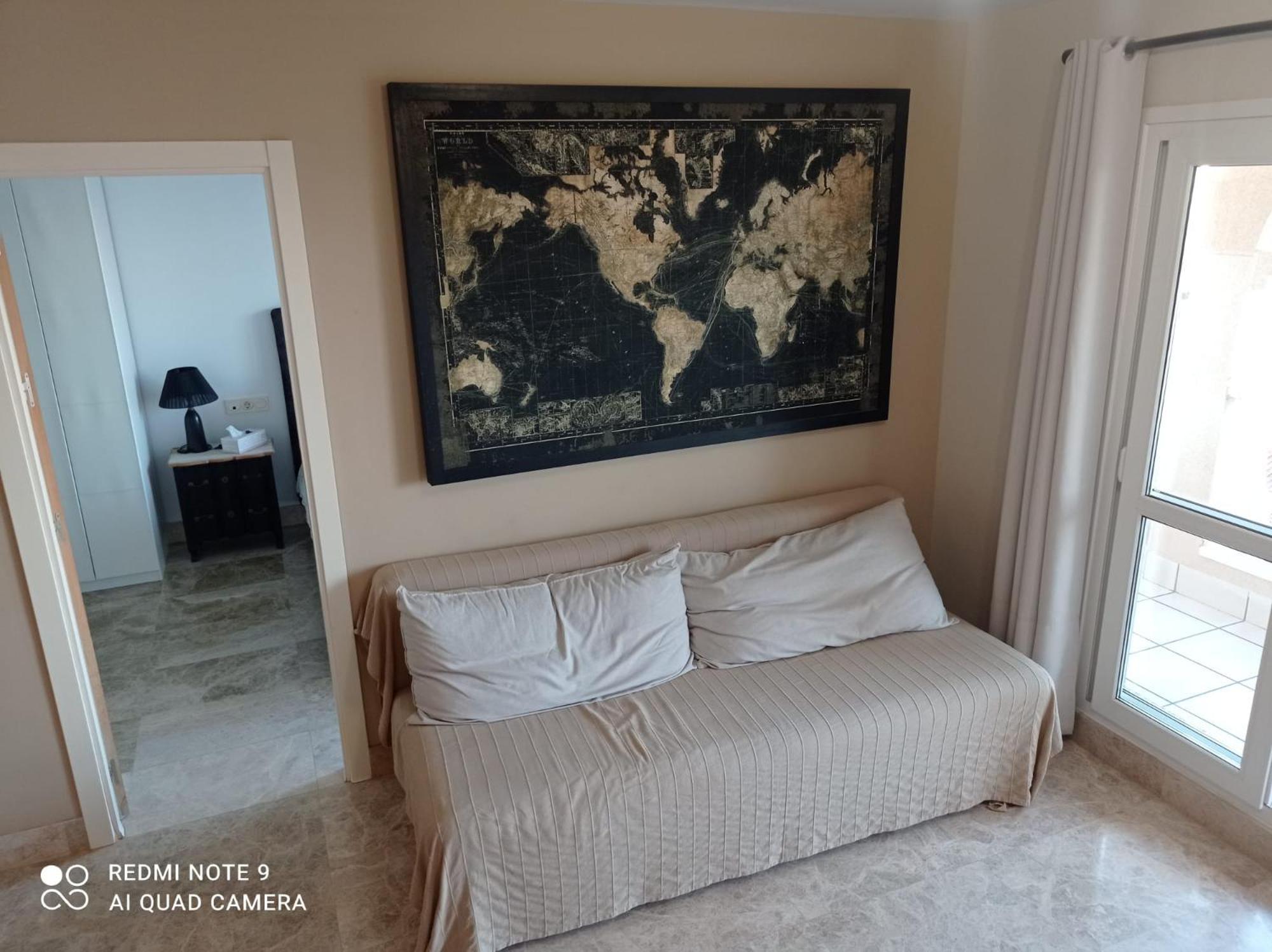 Apartamento de Calidad en Almerimar con Excelente Vista al Mar y buena Ubicacion
