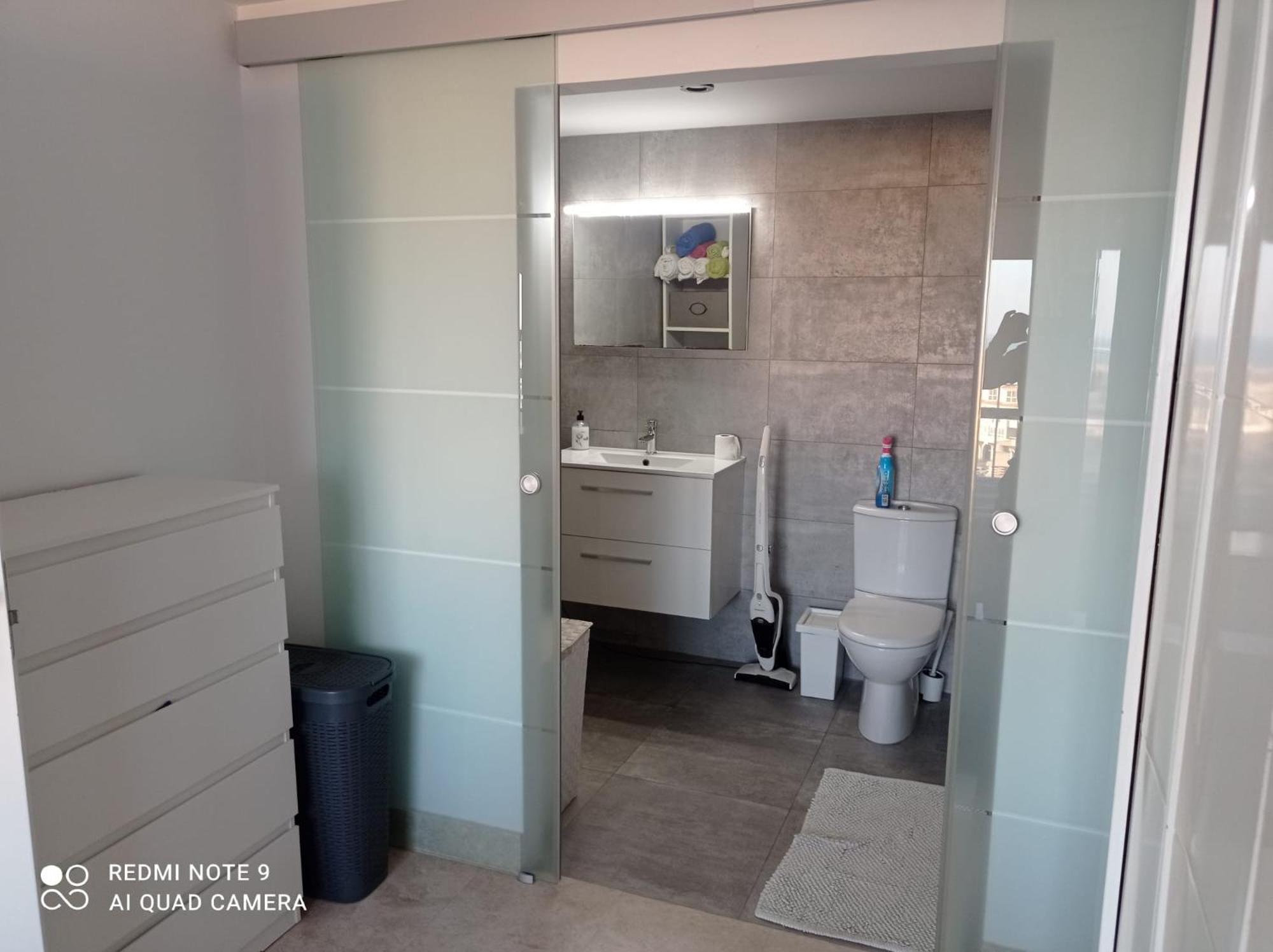 Apartamento de Calidad en Almerimar con Excelente Vista al Mar y buena Ubicacion