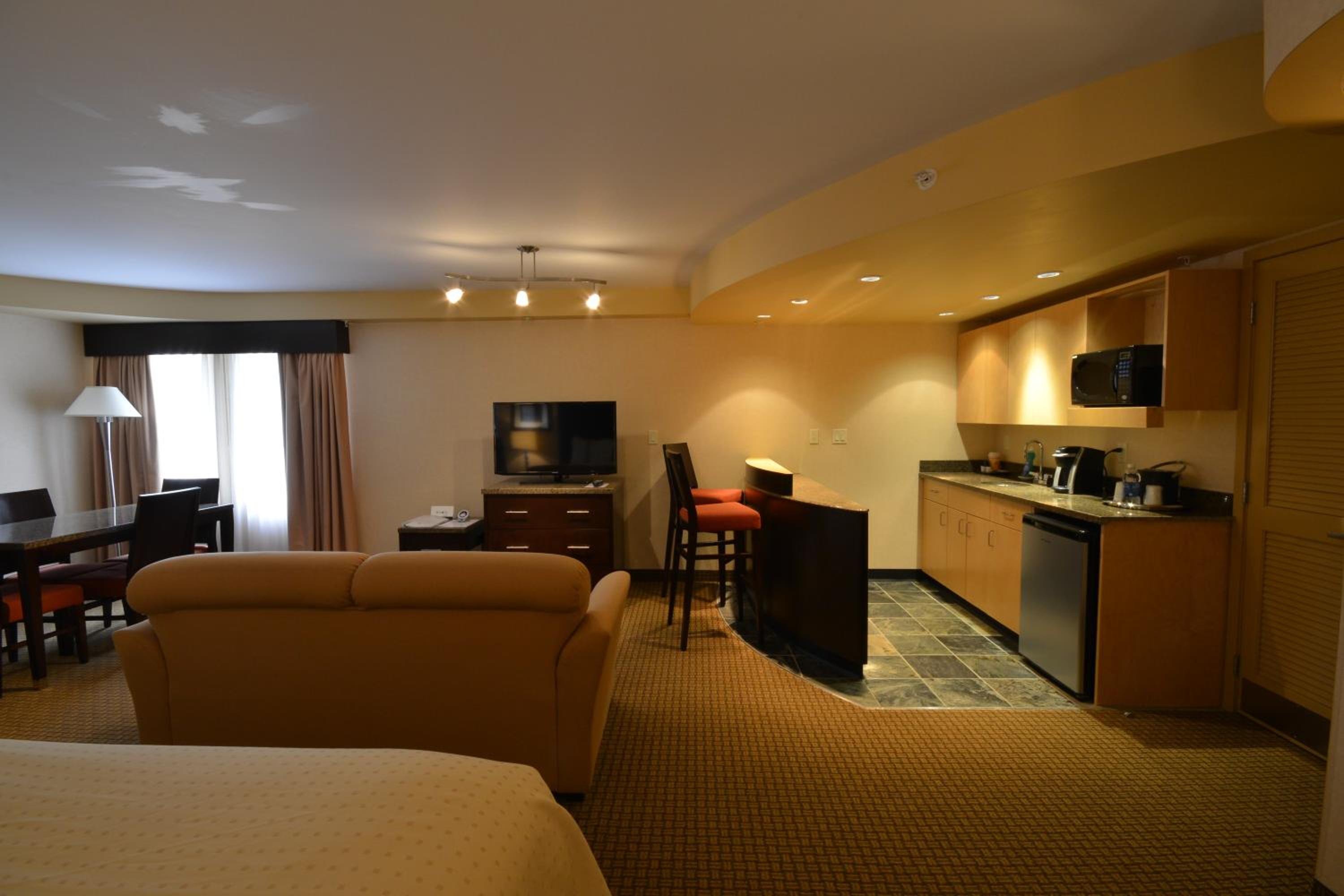 Red Deer Vacations - iHotel and Conference Centre Red Deer formerly Radisson - Property Image 45