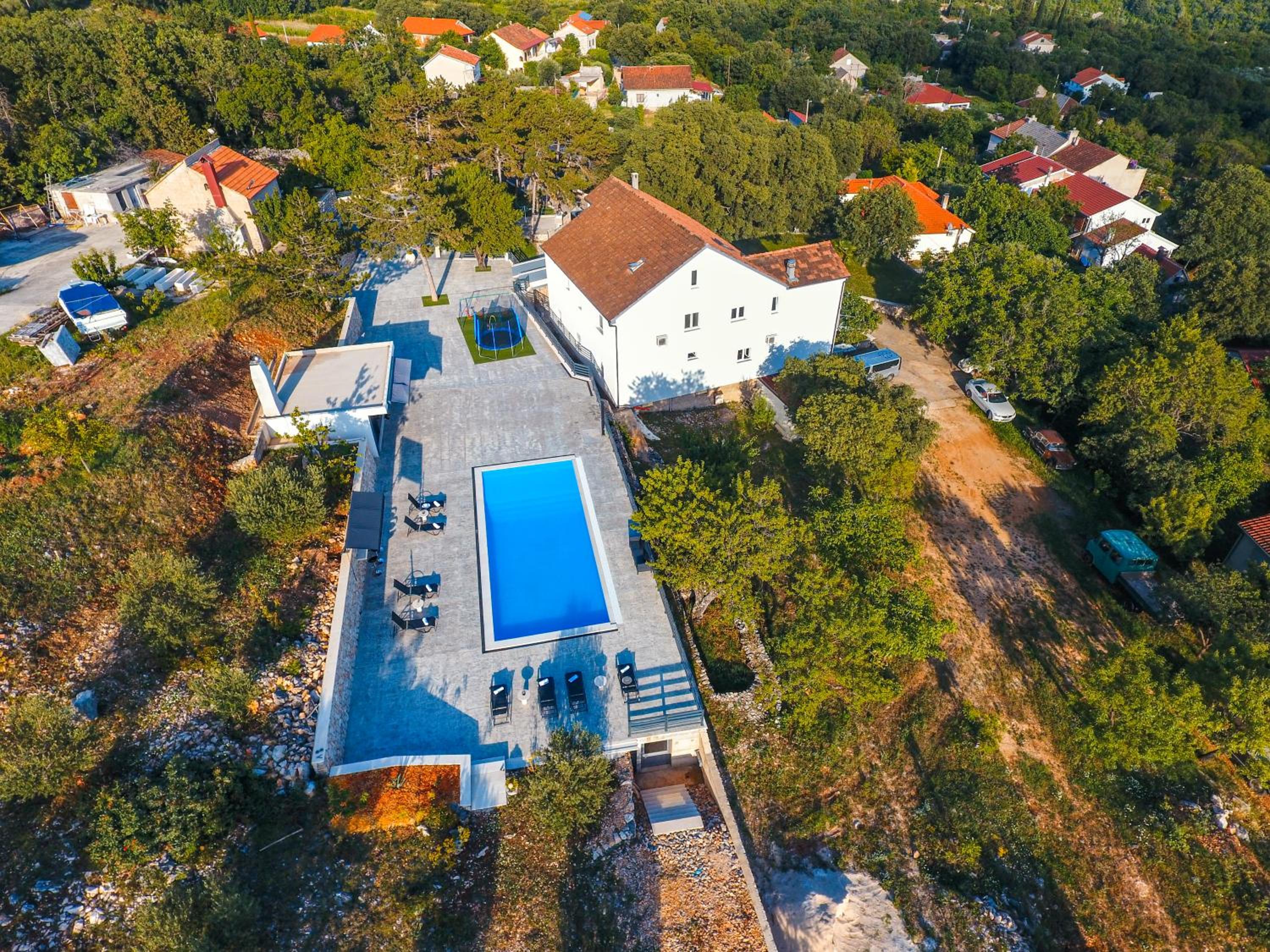 Villa Wild Rose view 5