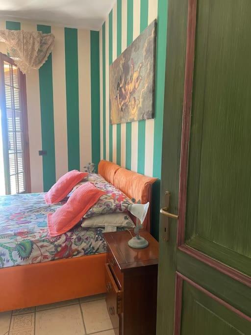 Villa Le Due Rose, up to 10pax with garden in Lunigiana - mytouristhome view 3