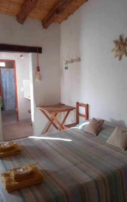 Habitación en Tilcara con entrada independiente, baño privado y desayunador