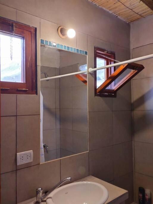 Habitación en Tilcara con entrada independiente, baño privado y desayunador