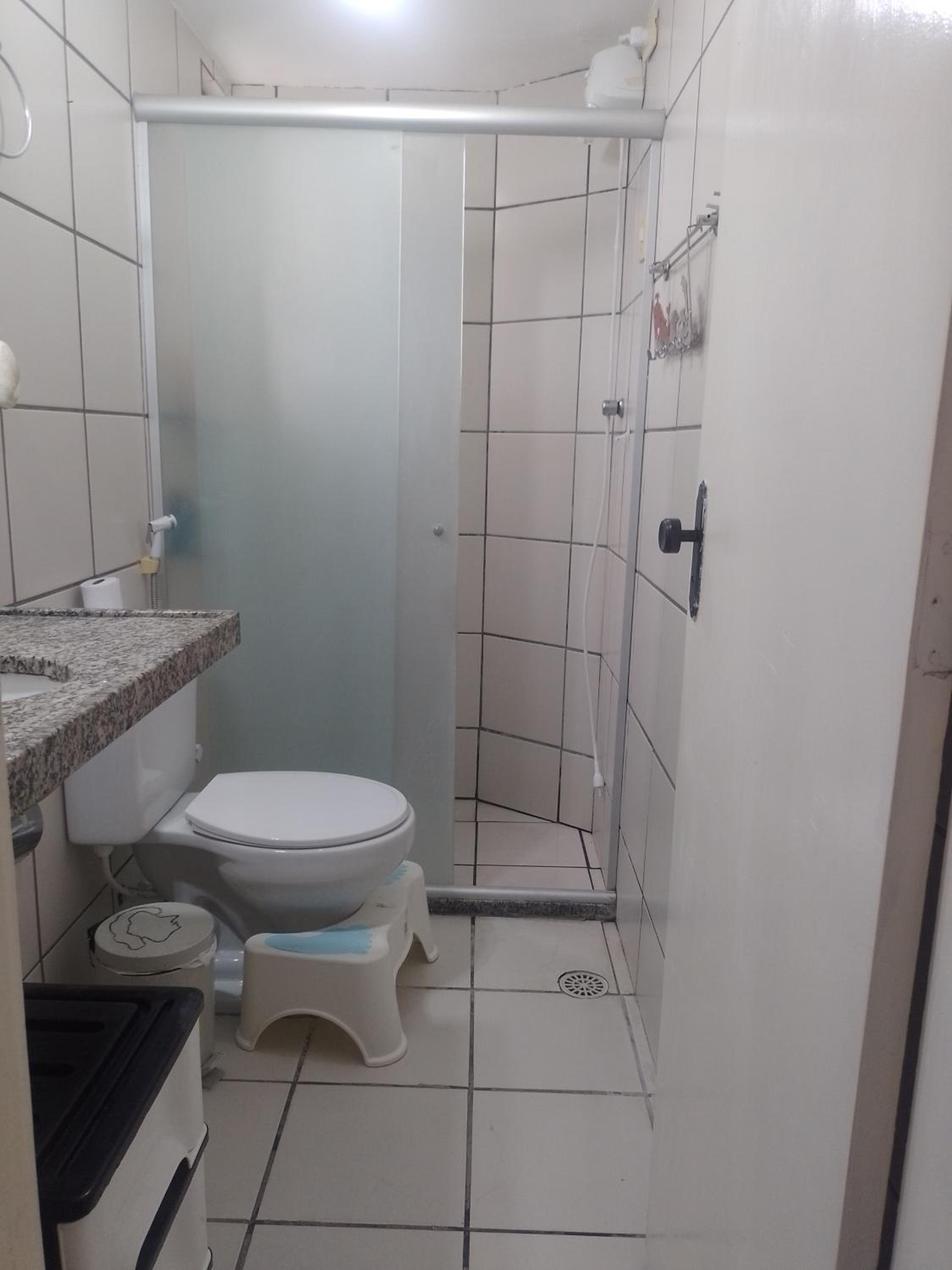 Quarto cama Casal, Vista para o mar, próximo a FMO, Centro Histórico, shopping Patteo - AR CONDICIONADO