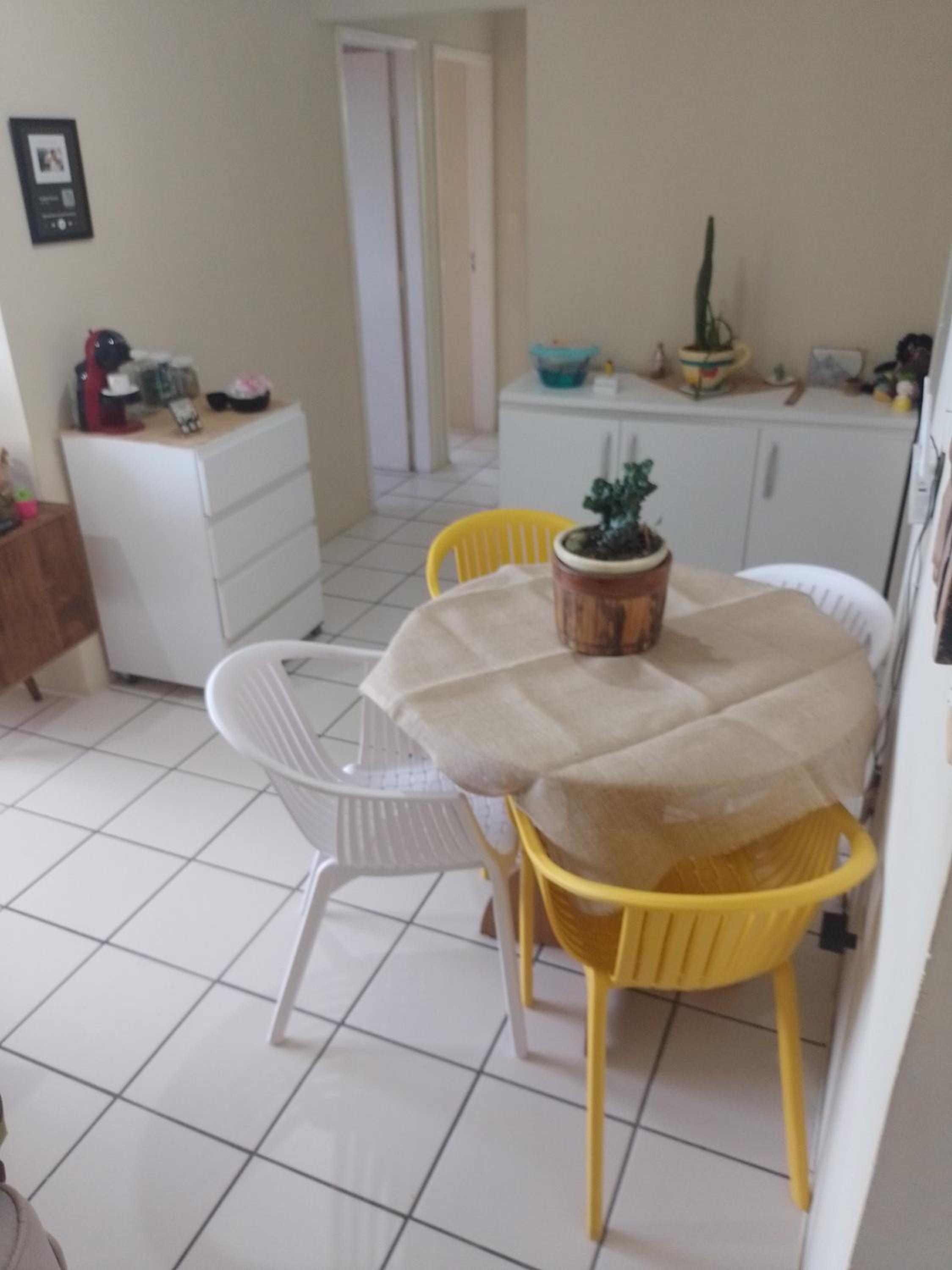 Quarto cama Casal, Vista para o mar, próximo a FMO, Centro Histórico, shopping Patteo - AR CONDICIONADO