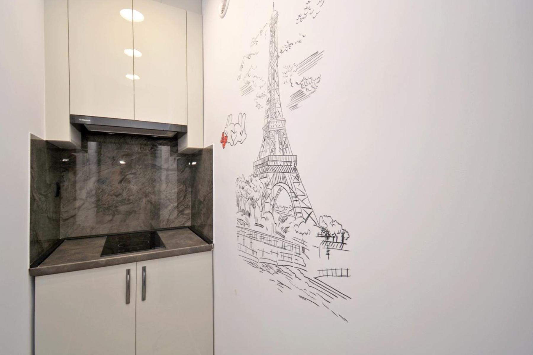 Opera & Cascade infinity view luxury apartament with open balcony